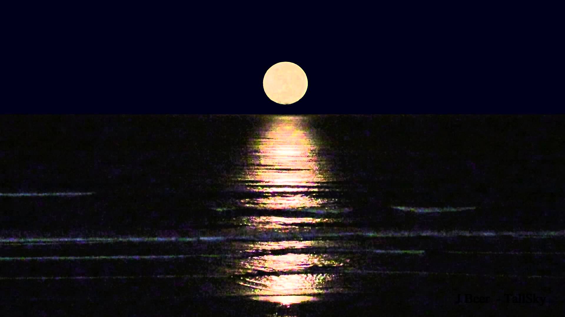 Relaxing Moon Set Over Ocean Beach with Surf Sounds, 1 Hour (Newport ...