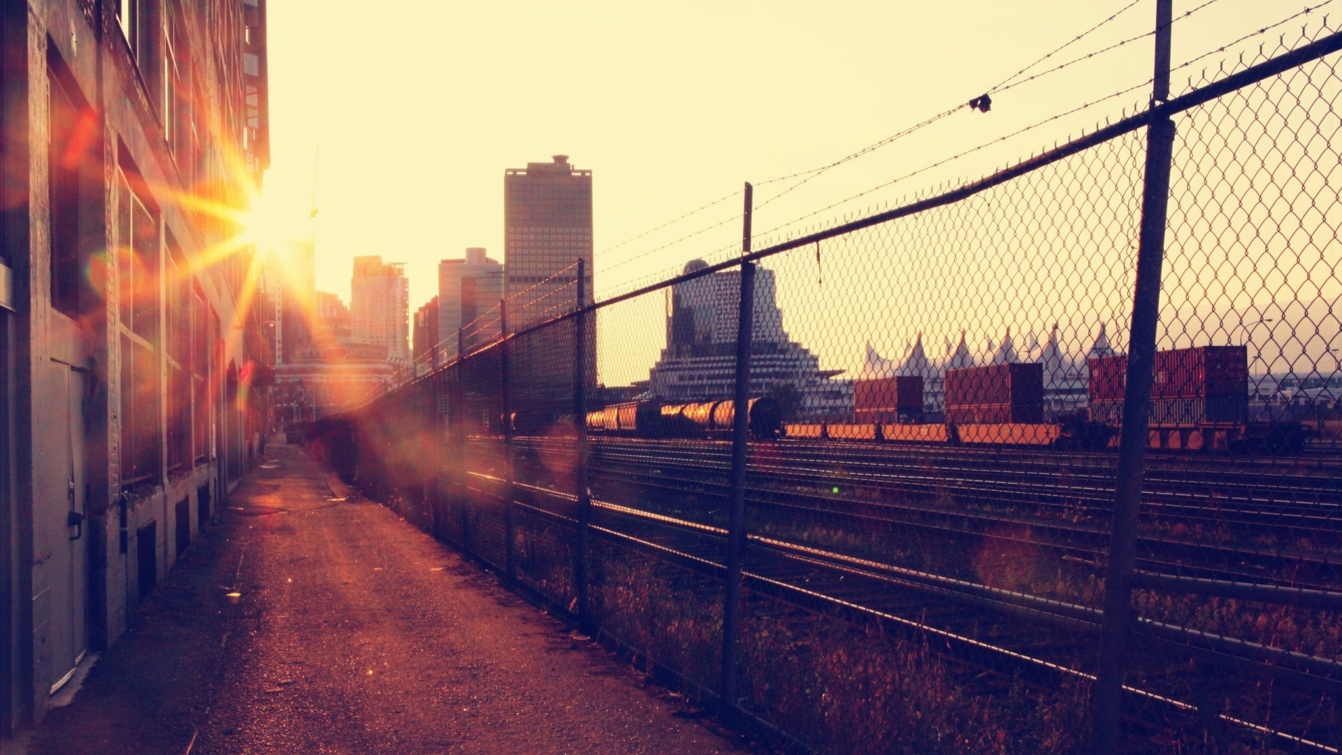 Download Wallpaper 1920x1080 sun, morning, city, buildings, houses ...