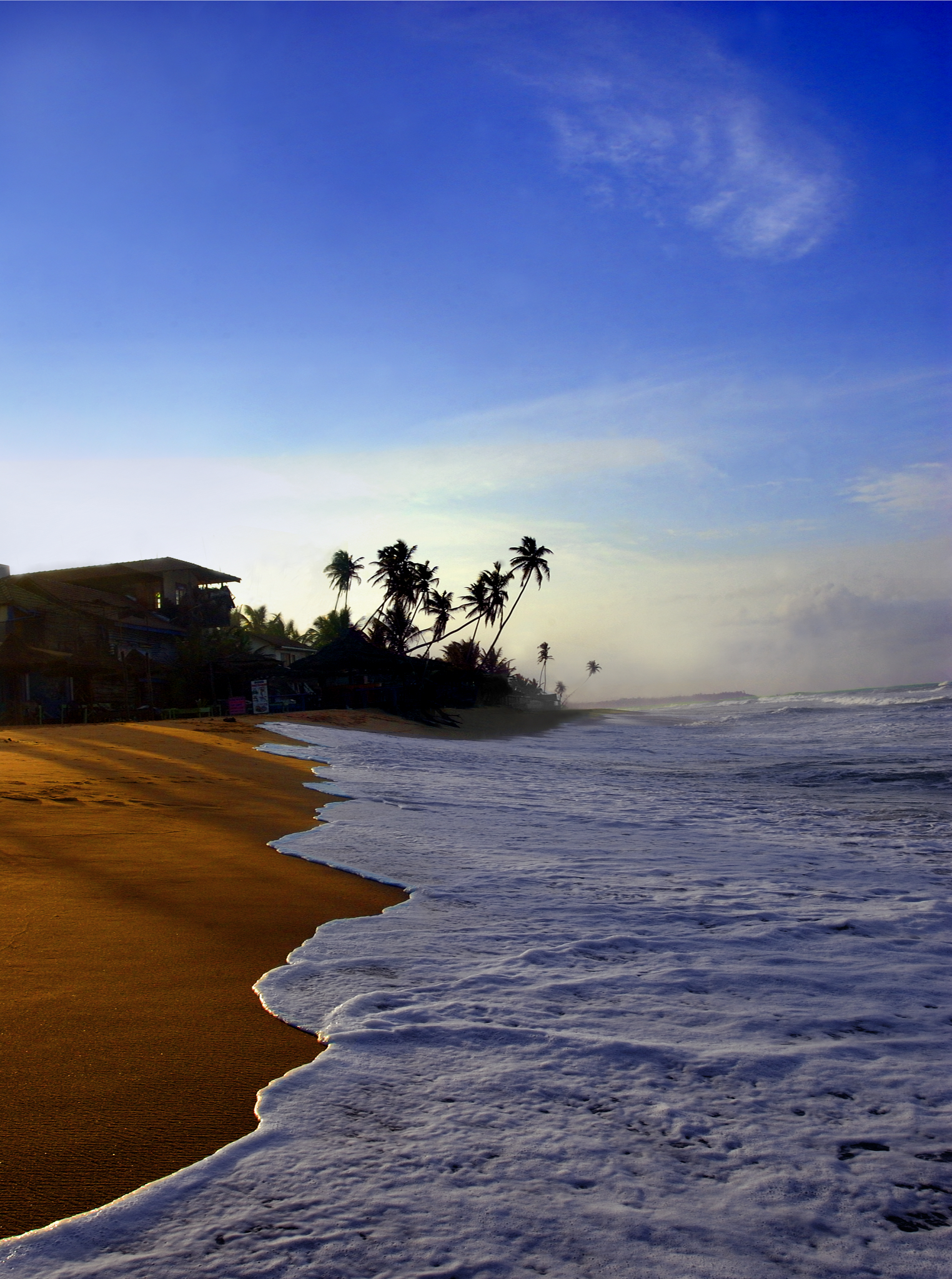 File:Morning view of Tangalla beach, Sri Lanka.jpg - Wikimedia Commons