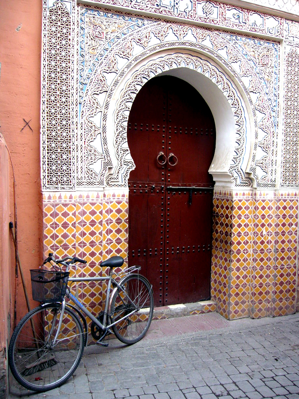Moroccan gate photo