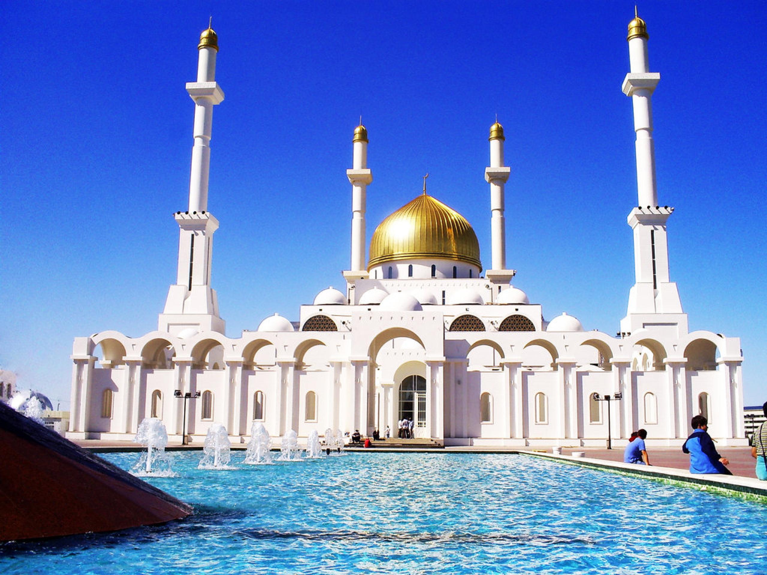 A mosque is the Muslim place of worship. There are many mosques in ...