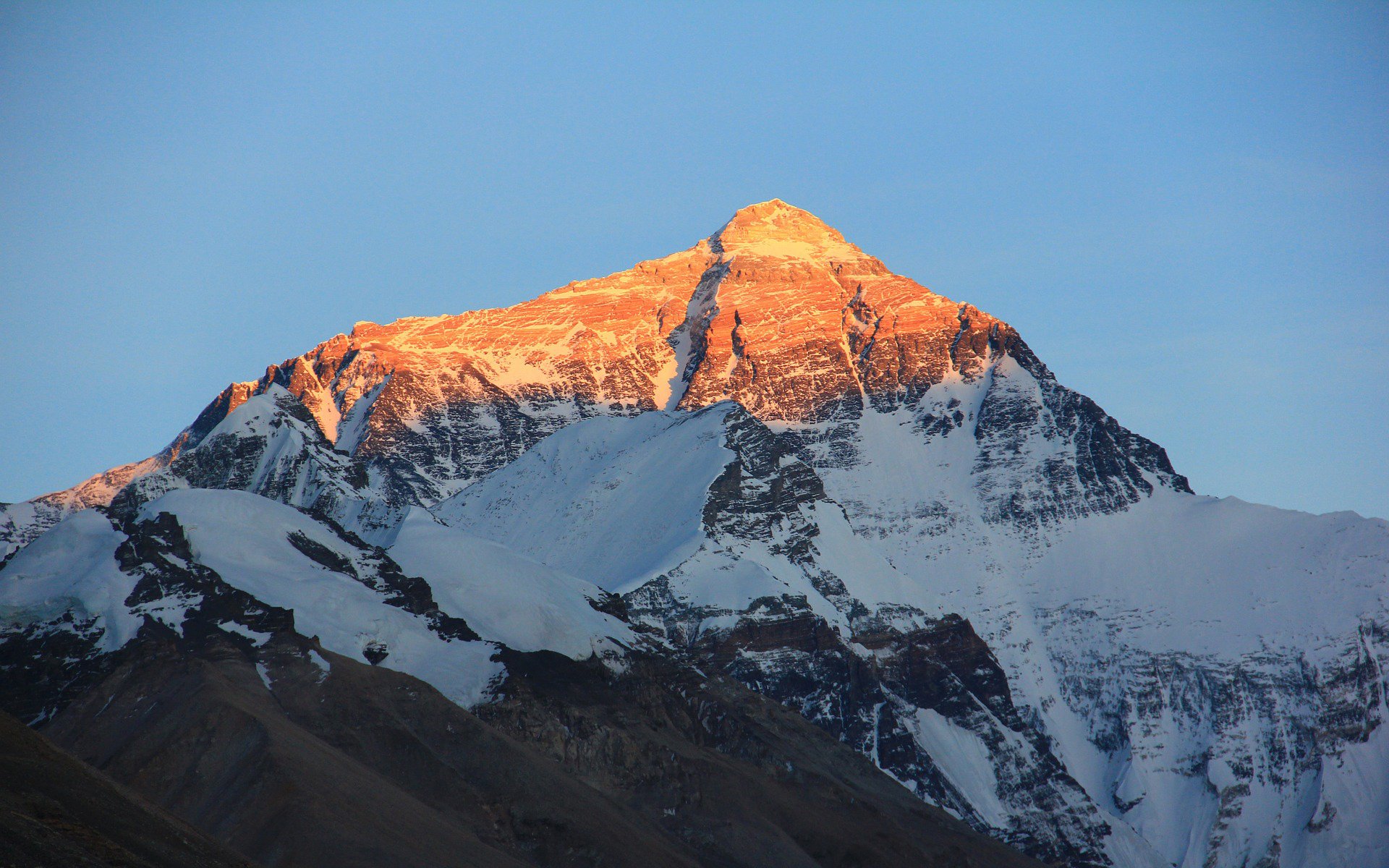 India And Nepal Are Remeasuring Mount Everest
