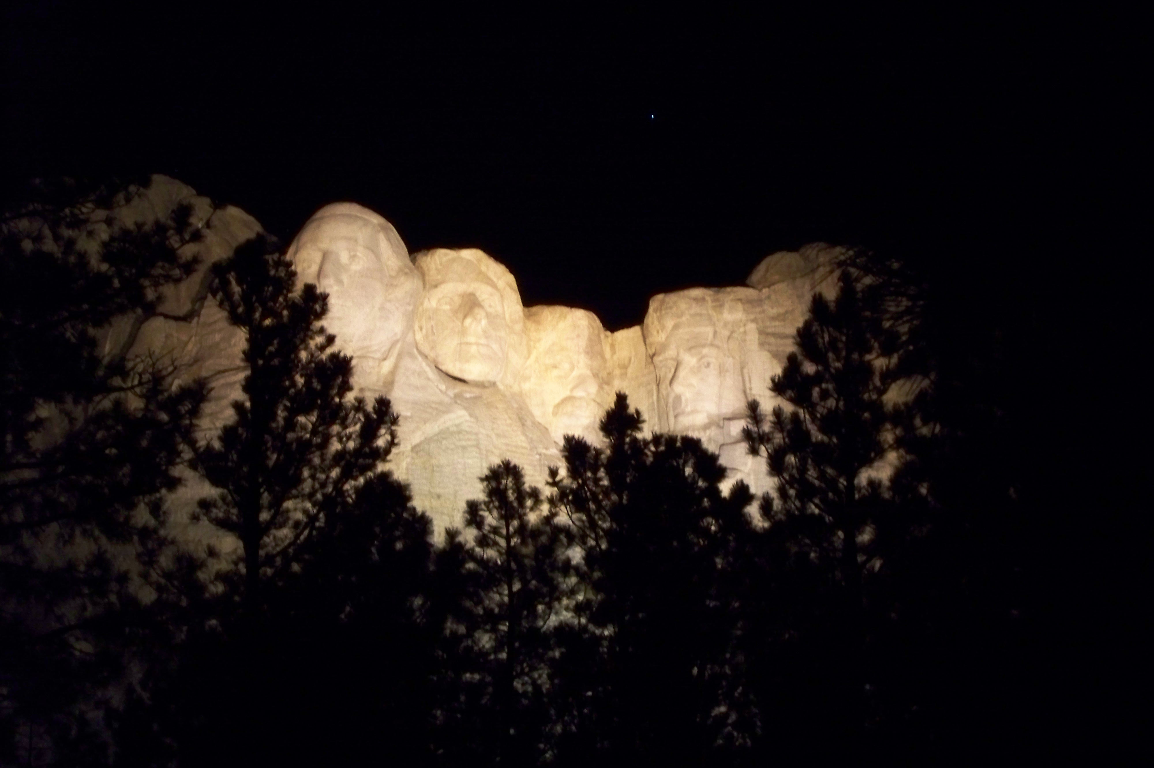Mount rushmore at night photo