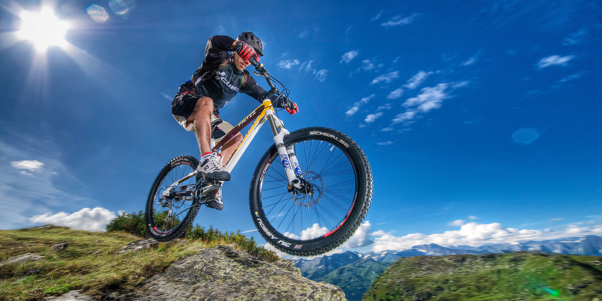 Great Gift Ideas For Your Favourite Mountain Biker – TrendingMotor.com