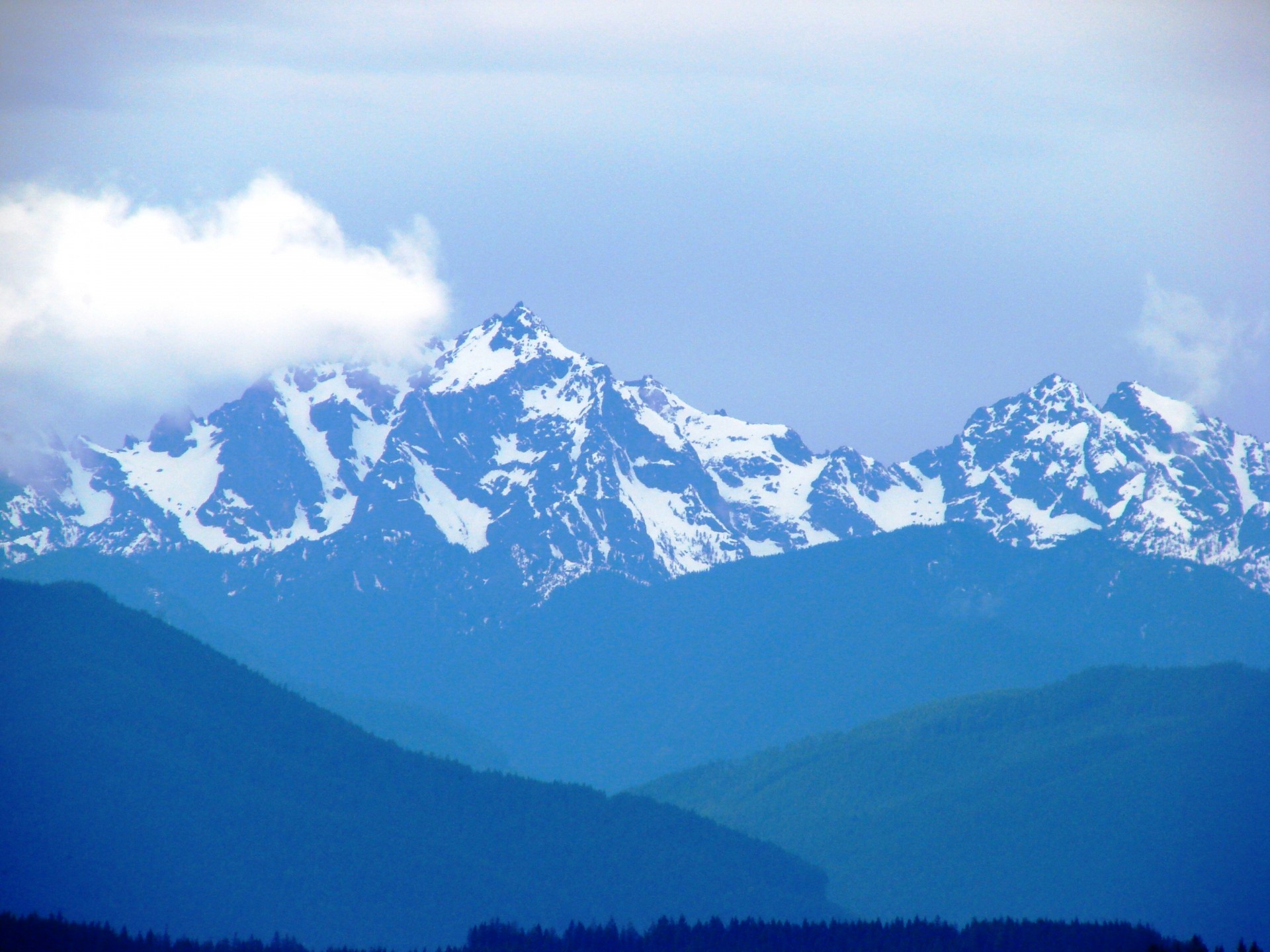 Snowy Mountain Range Free Stock Photo - Public Domain Pictures
