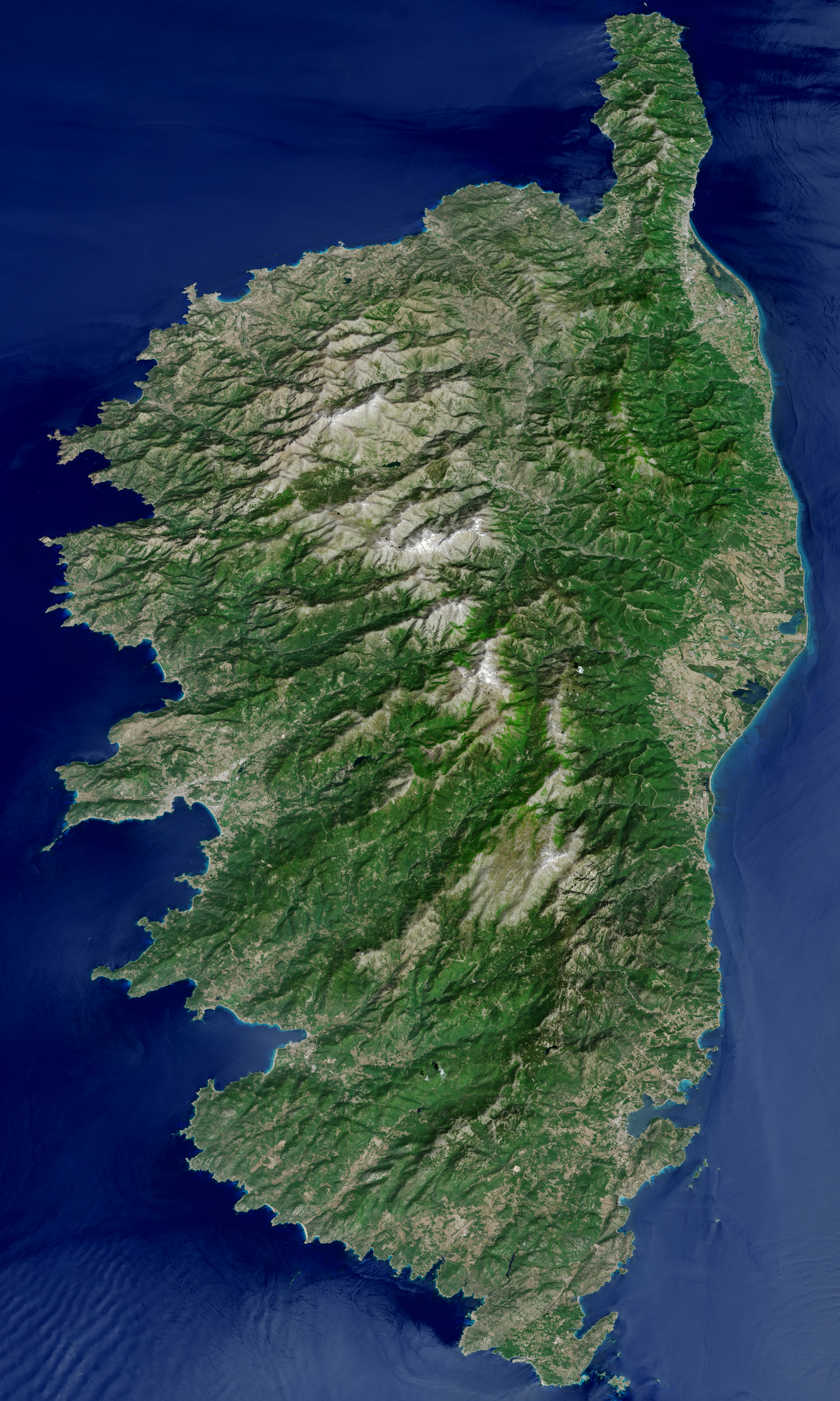 The Mountainous Spine of Corsica : Image of the Day