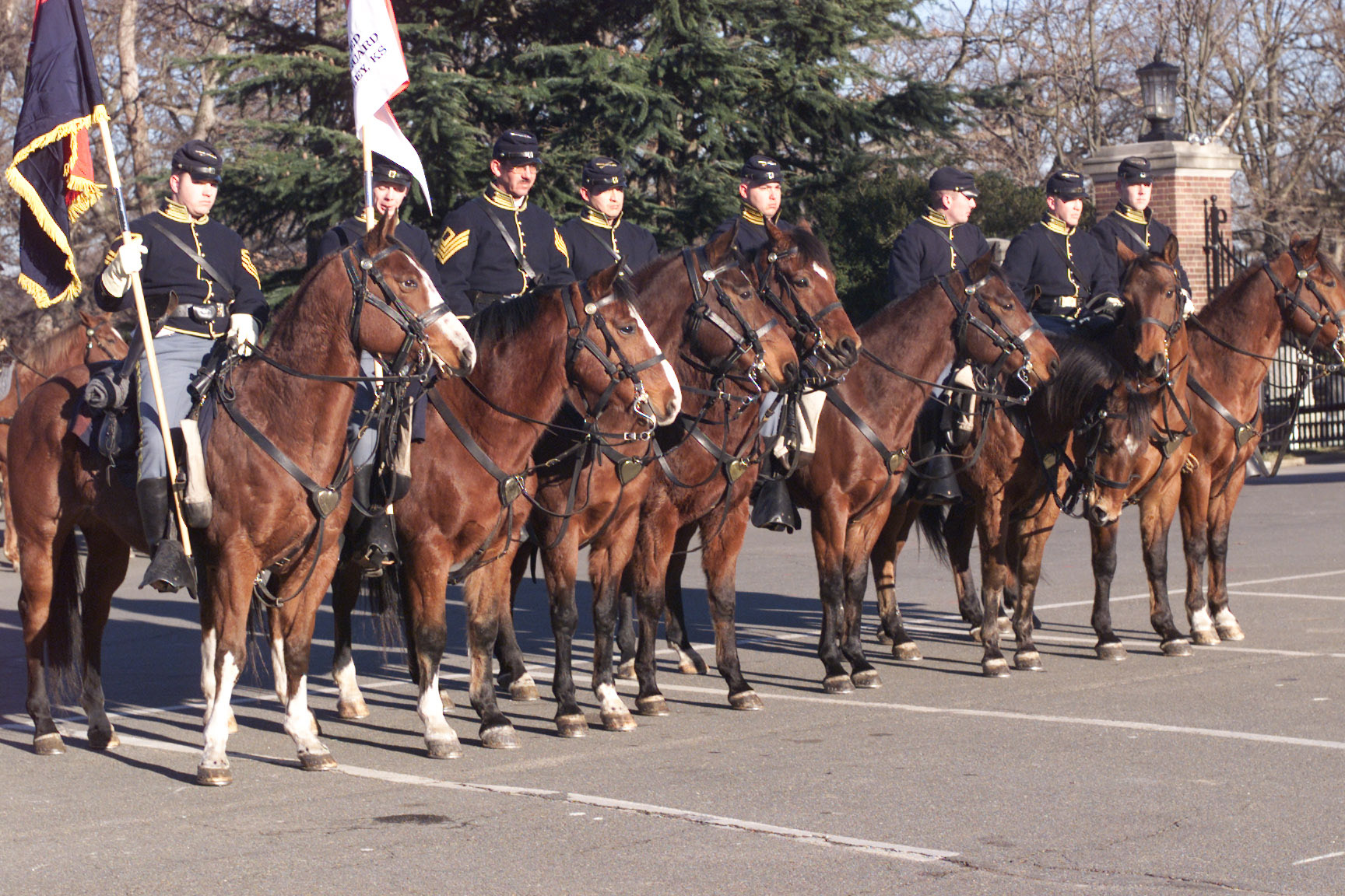 File:Commanding General's Mounted Color Guard, Fort Riley, 2005.jpg ...