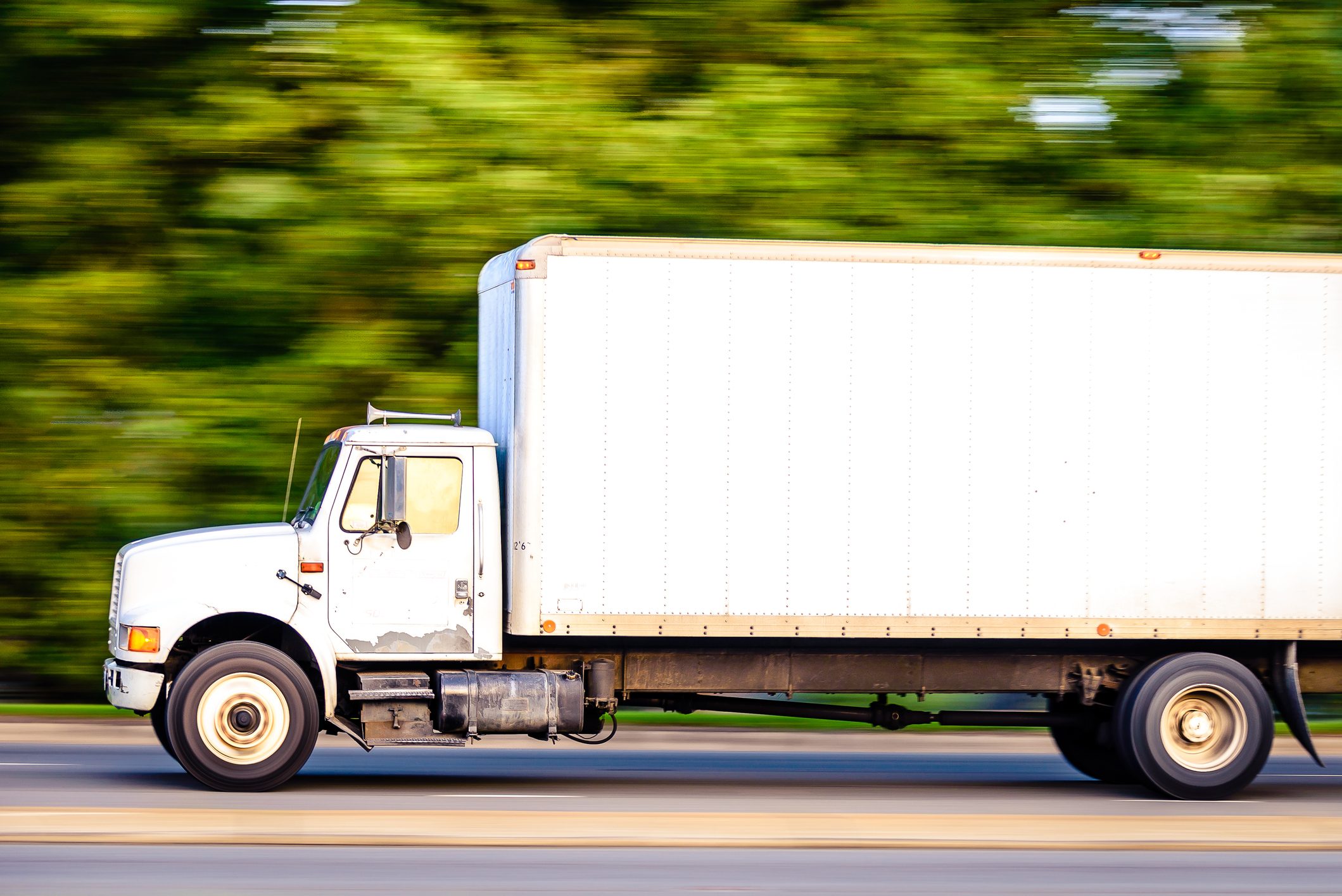 How to Properly Drive a Moving Truck - Legacy Court Apartments