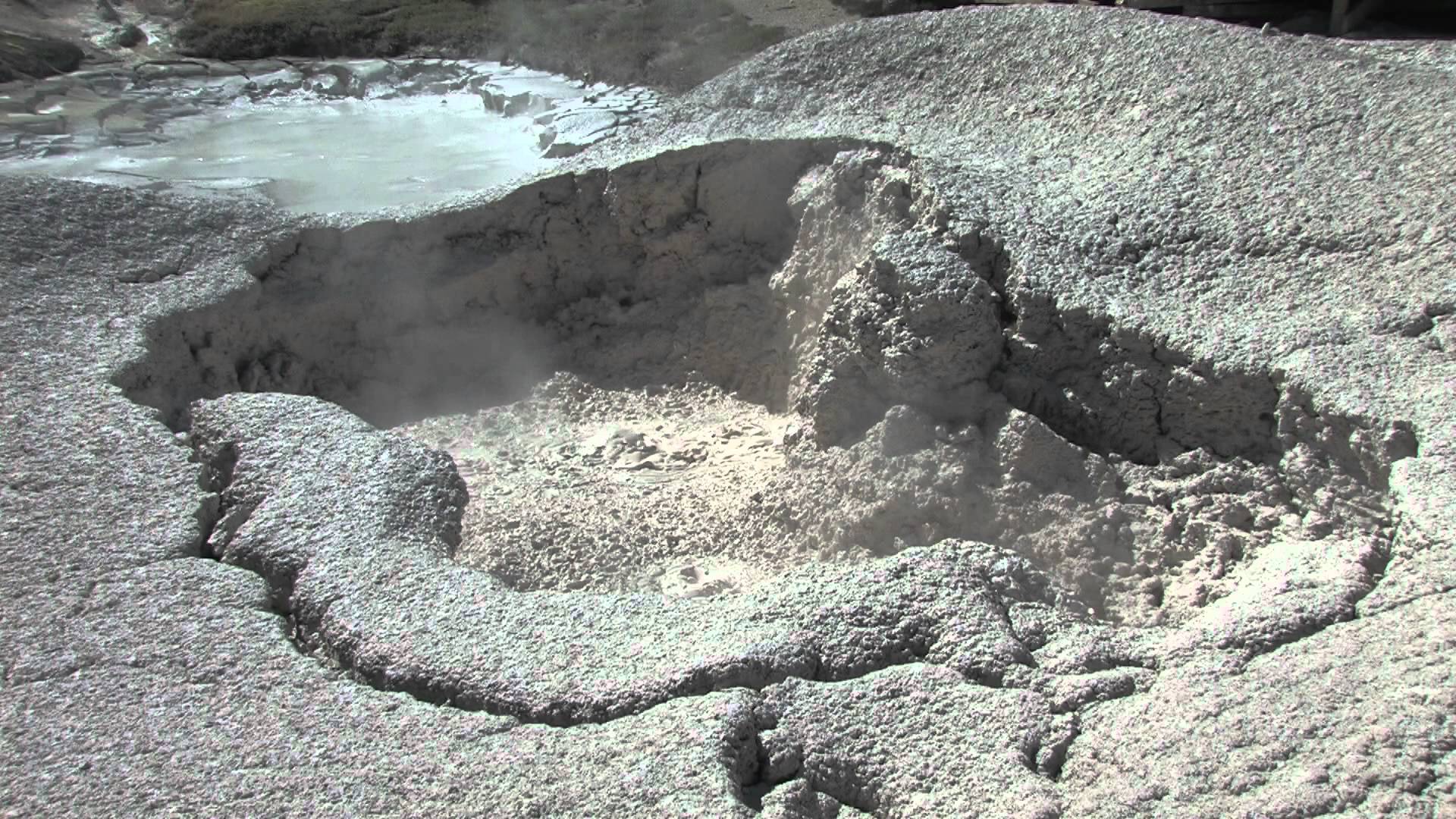 Yellowstone Mud Pot - What it really sounds like - YouTube