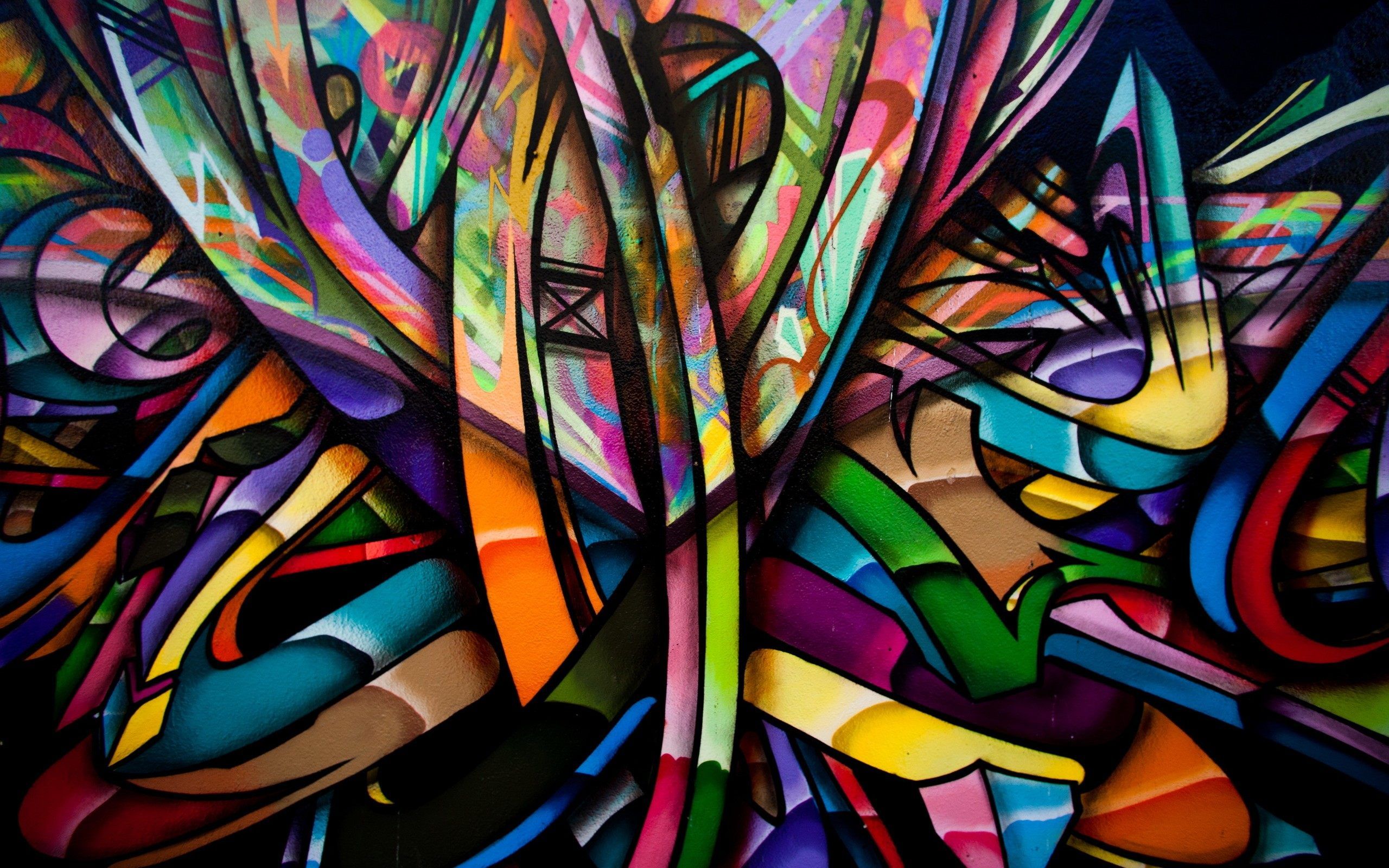Multicolored graffiti photo