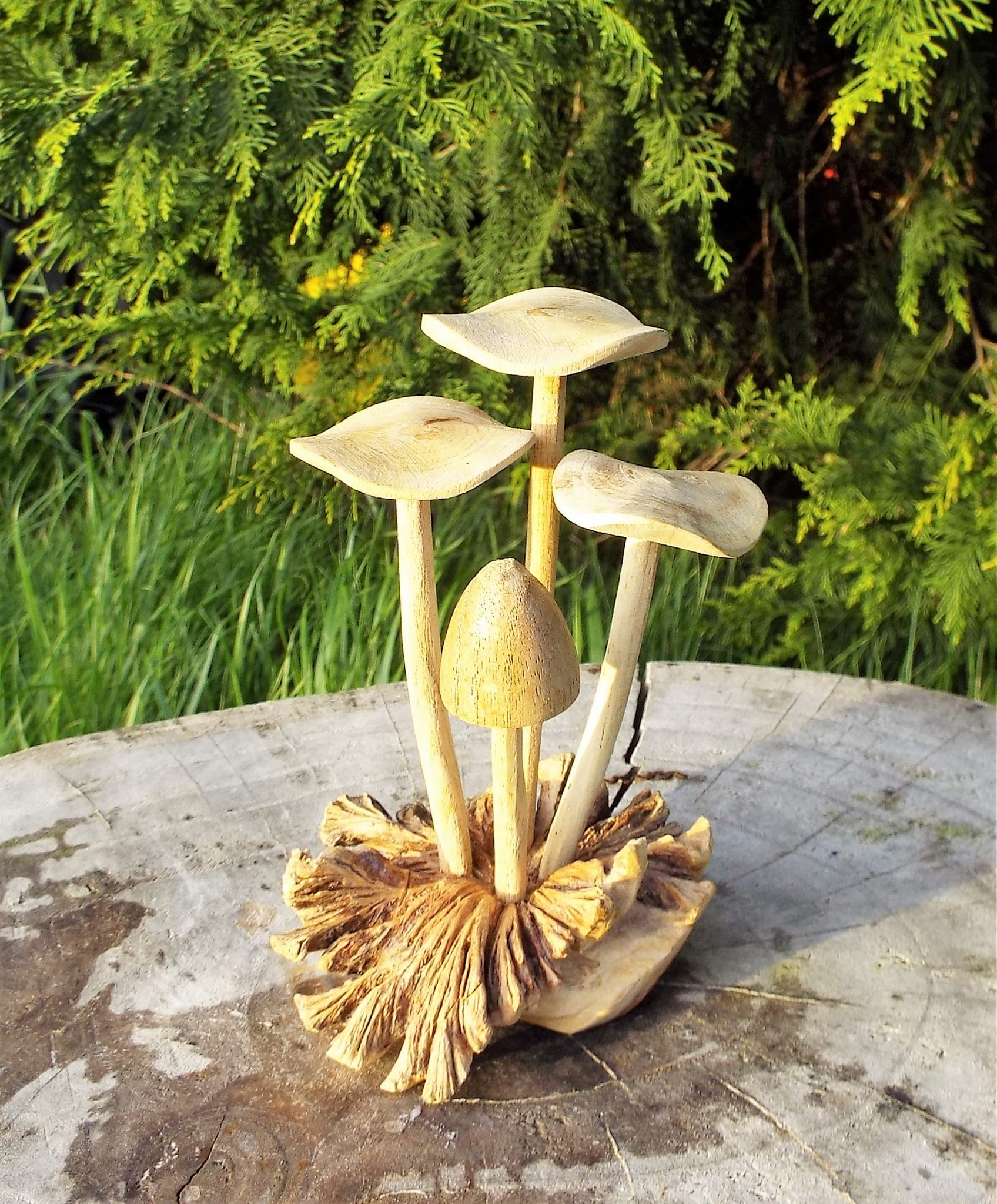 Mushroom (4) - Java Crafts. Quality Carvings