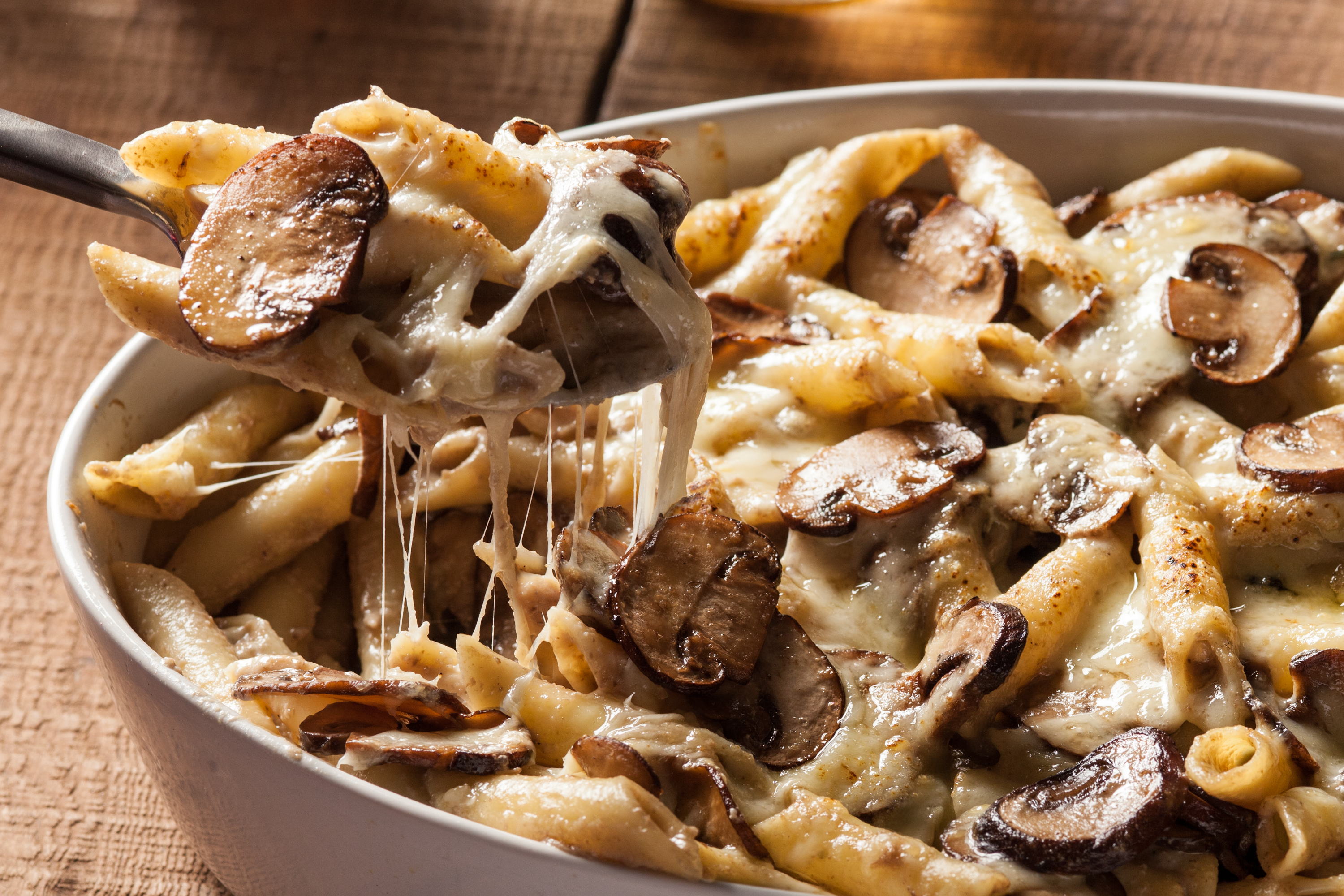 Creamy Mushroom Pasta Bake Recipe - Chowhound
