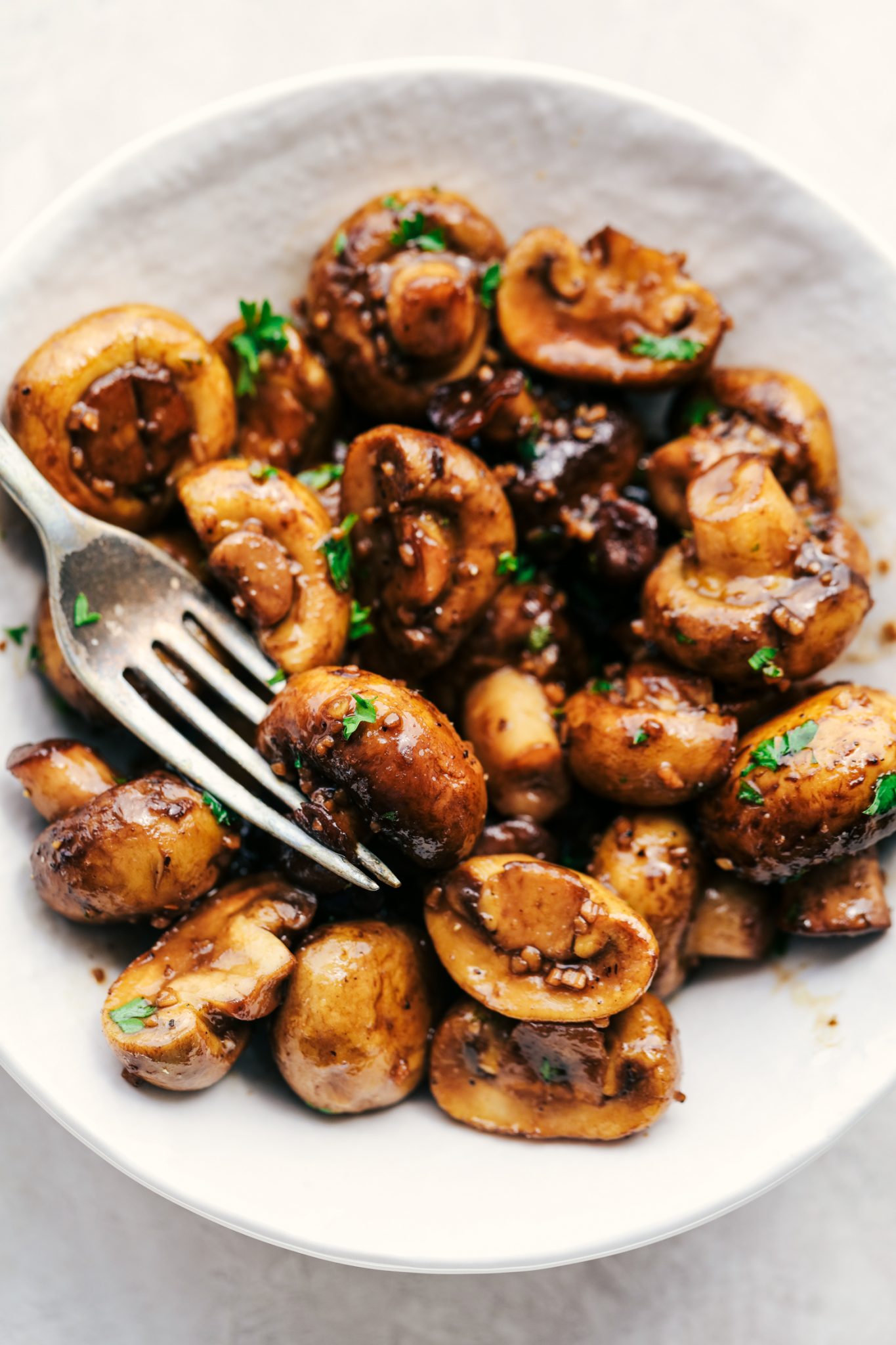 Honey Balsamic Garlic Mushrooms | The Recipe Critic