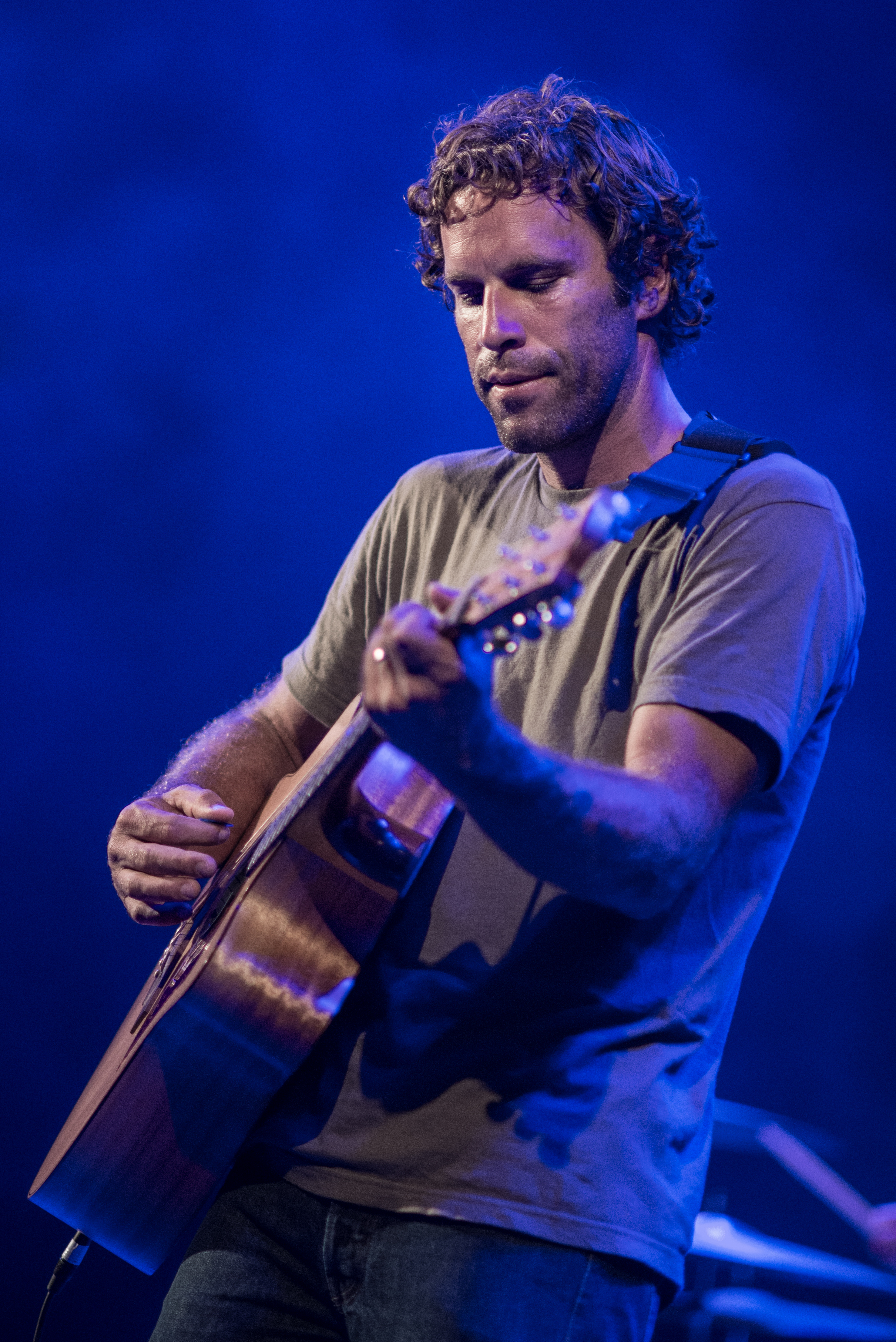 Jack Johnson (musician) - Wikipedia