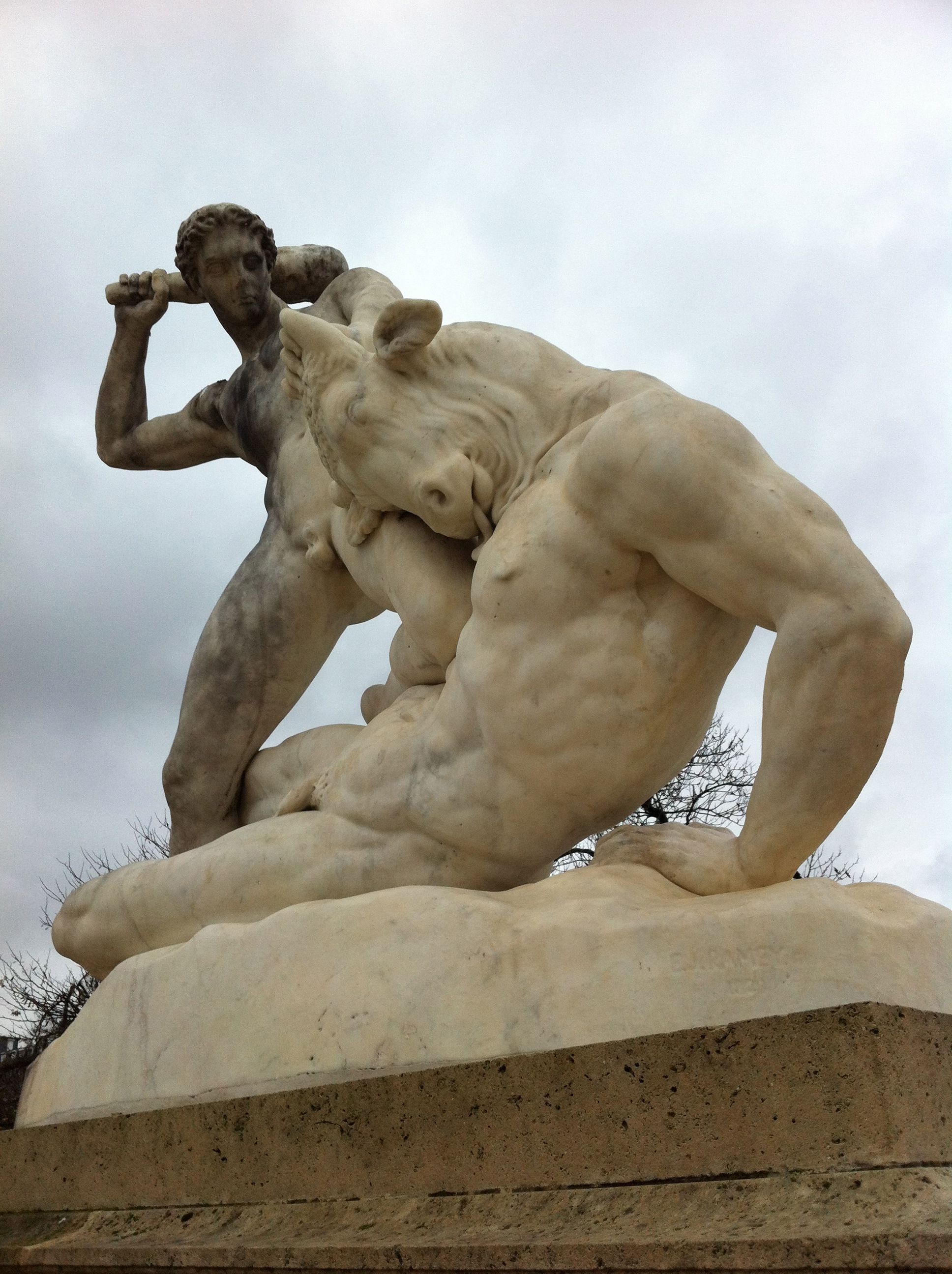 Theseus and the Minotaur, Paris | Mínótauros | Pinterest | Mythology ...