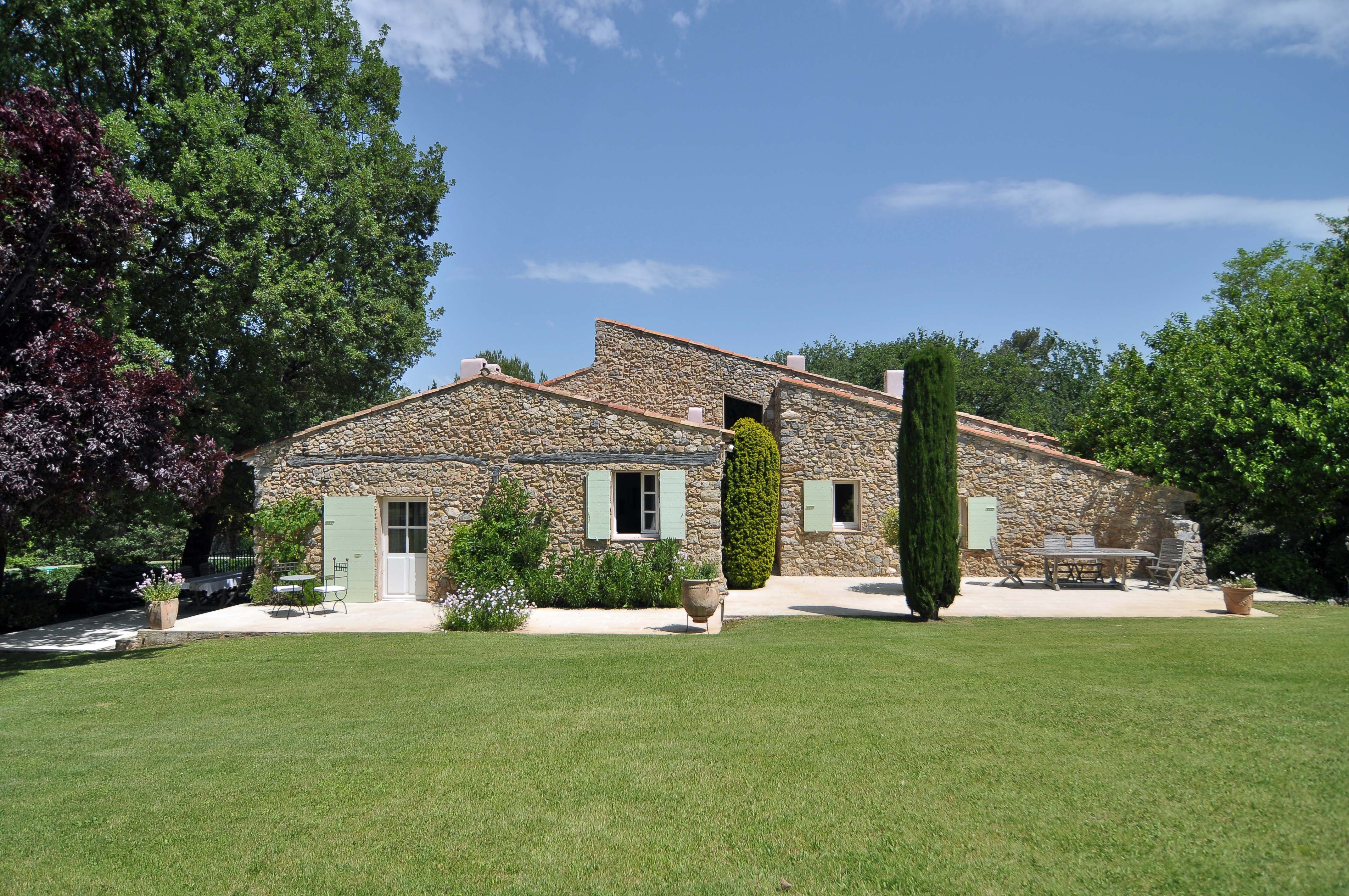 Sunday Times - Eric Clapton's authentic farmhouse in Provence ...