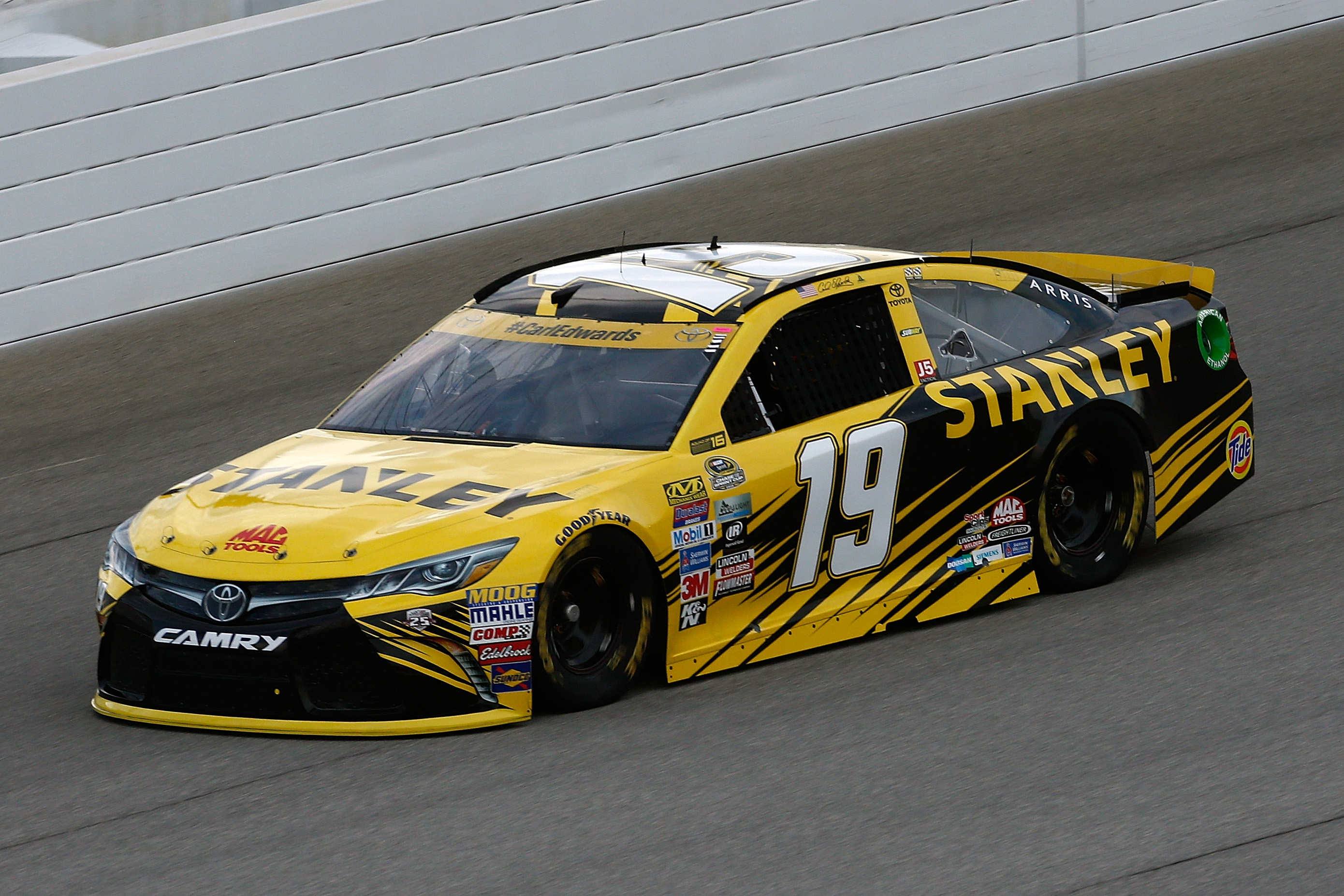 Carl Edwards Surfaces: Speaks on Rumors of a Return to NASCAR ...
