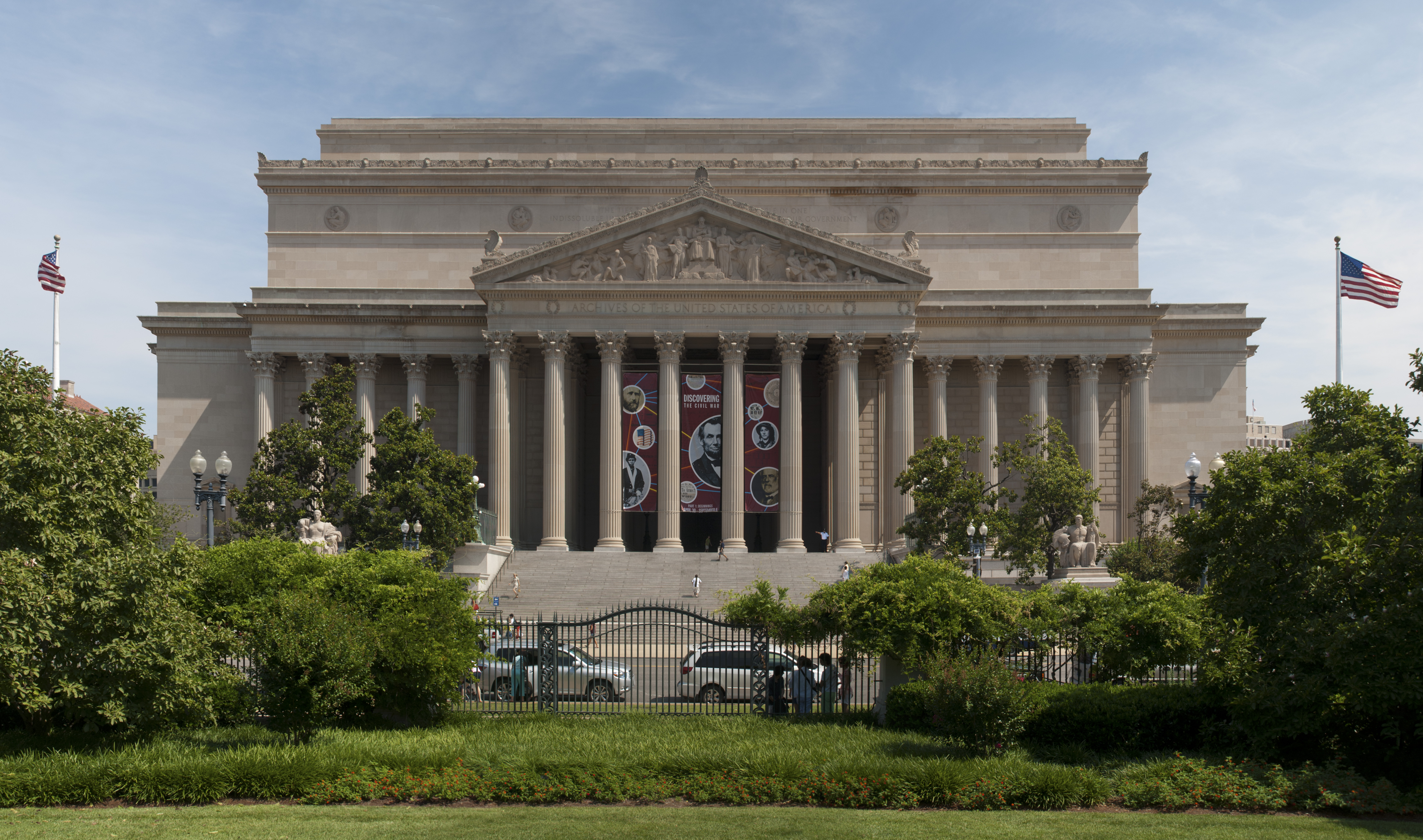 File:US National Archives Building.jpg - Wikimedia Commons