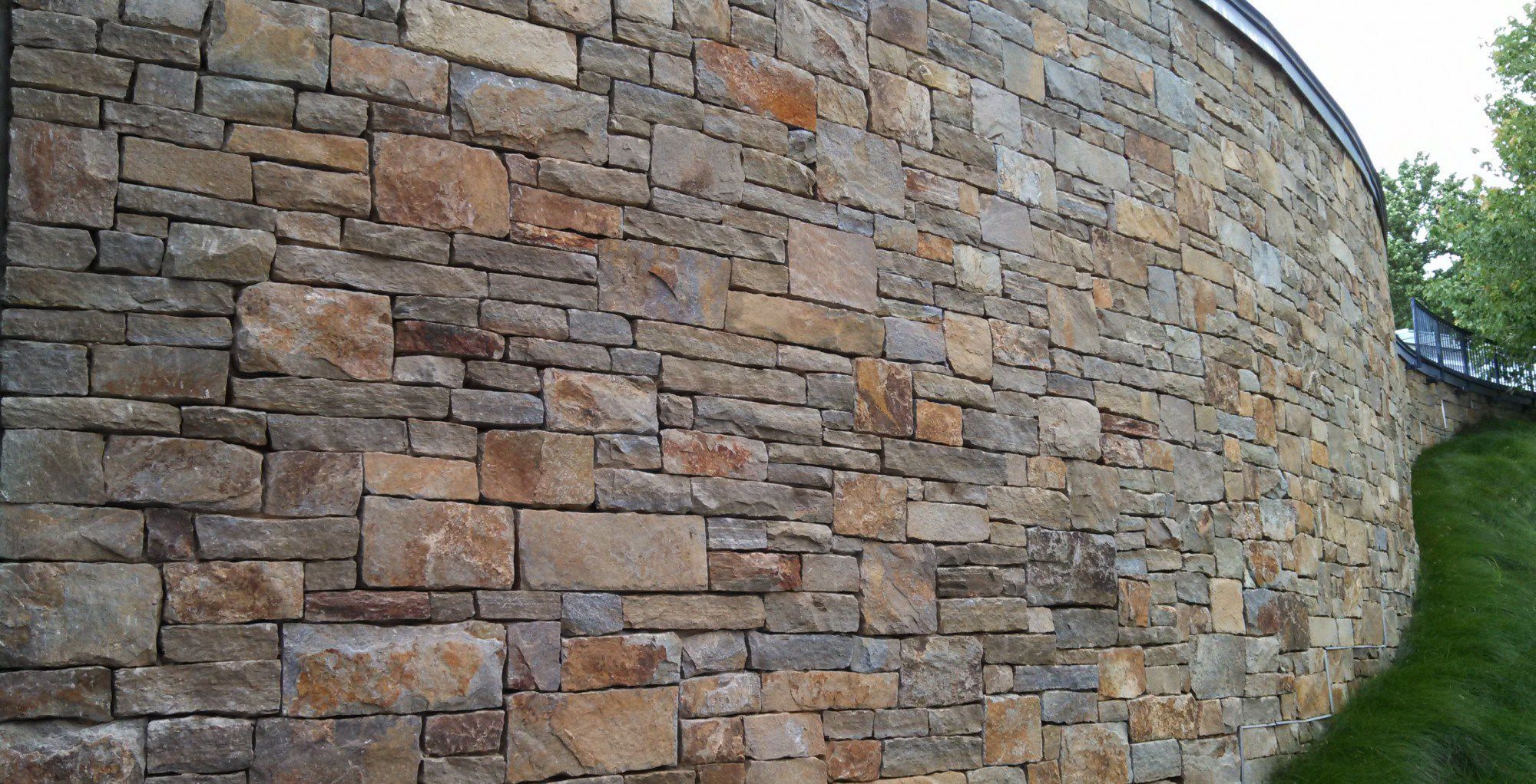 Natural stone wall cladding / exterior / decorative - WISSAHICKON ...