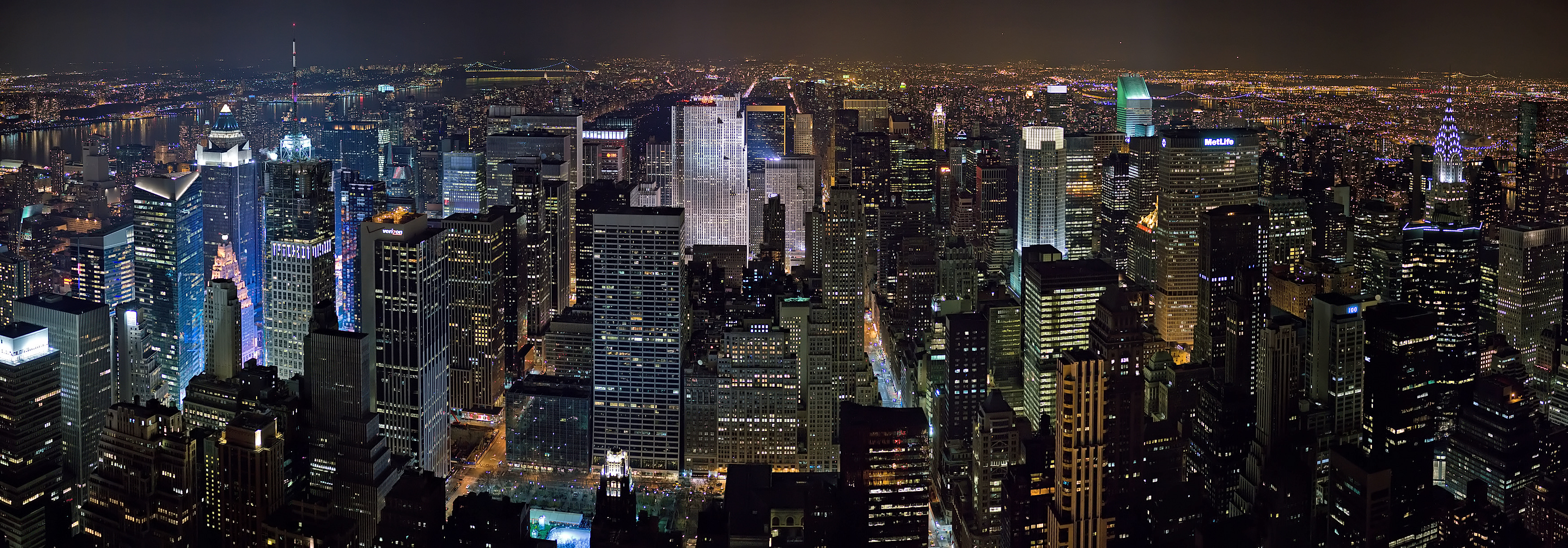 File:New York Midtown Skyline at night - Jan 2006 edit1.jpg - Wikipedia
