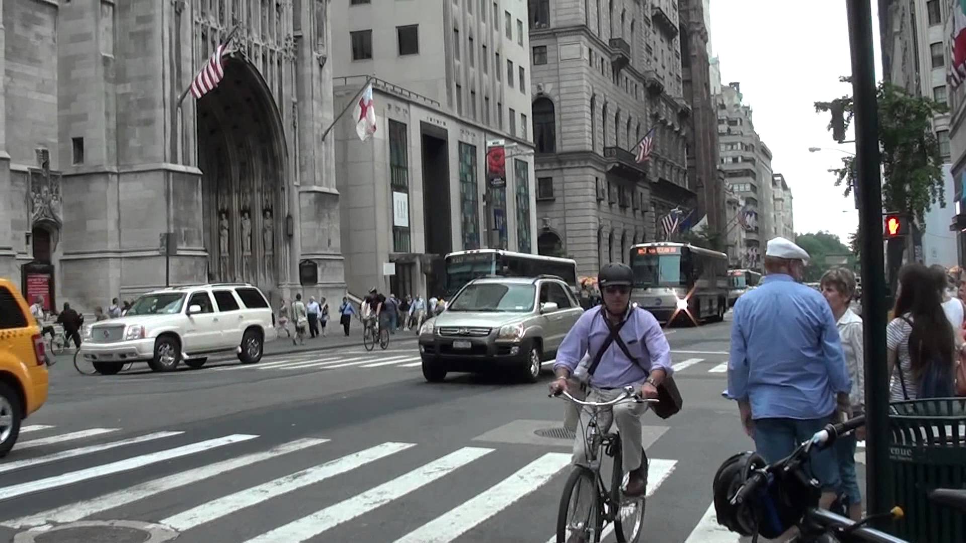 Busy New York Street Traffic 2012 Video Footage - YouTube