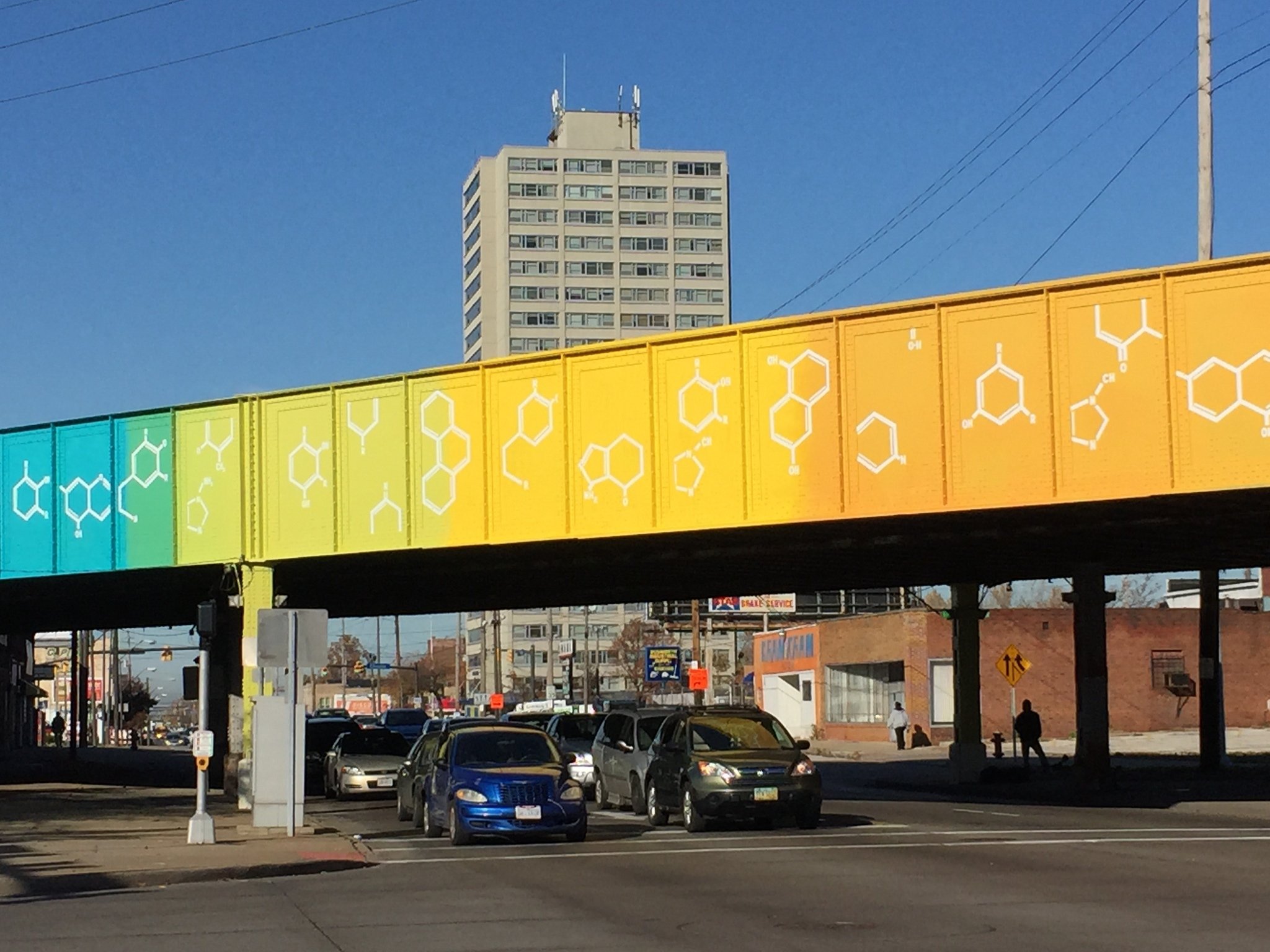 A $225k art project splashes rainbow hues on Norfolk-Southern Bridge ...