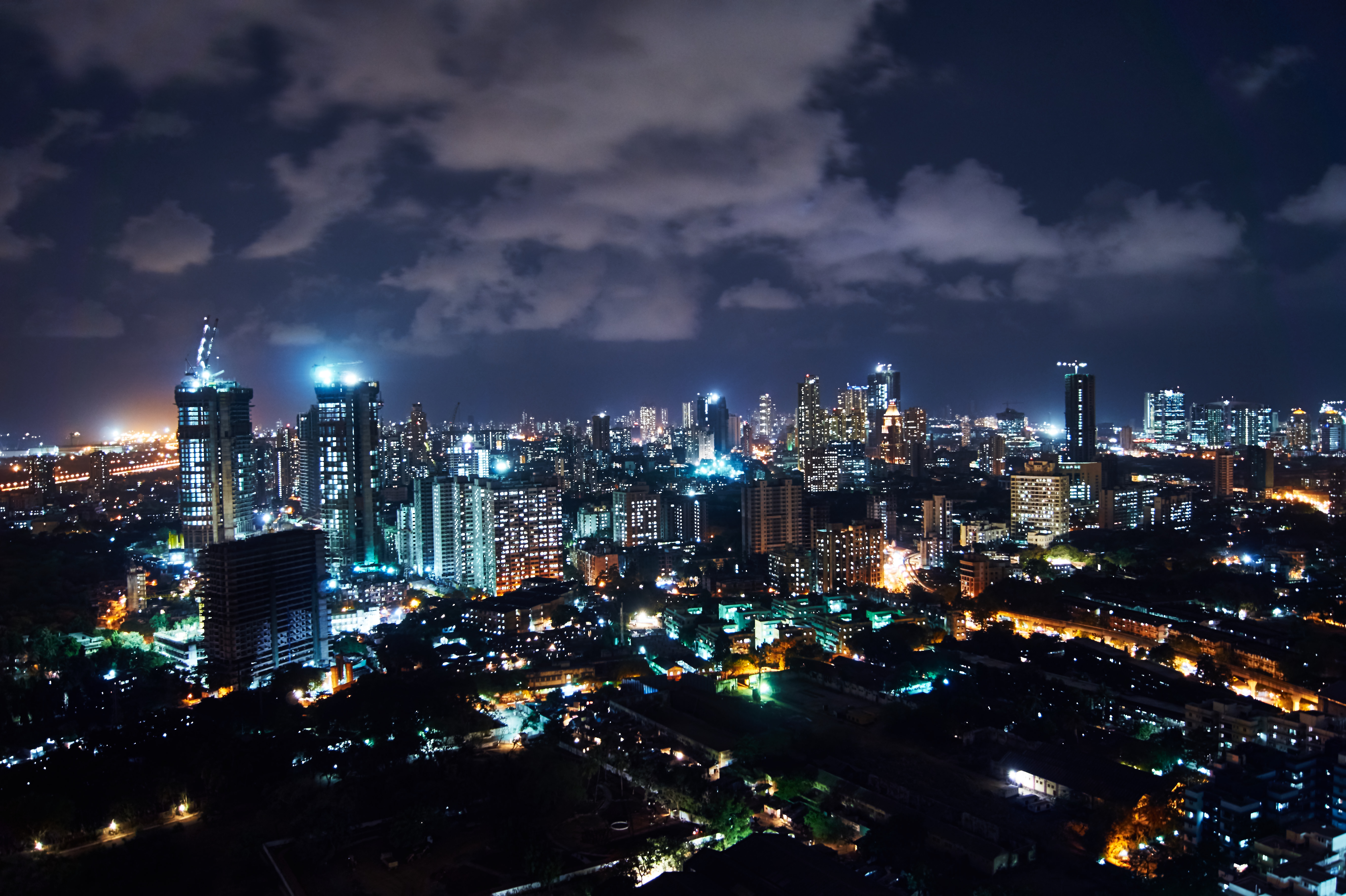 File:Mumbai Night City (18219784390).jpg - Wikimedia Commons