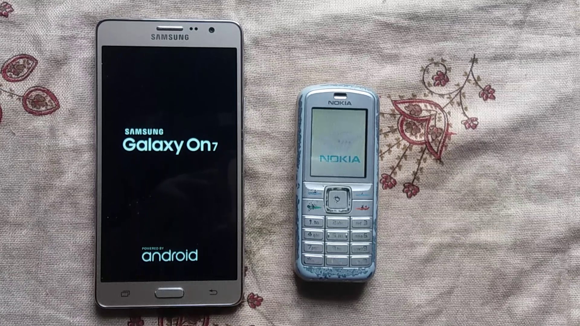Samsung Galaxy On7 vs Nokia 6070 Speed Test - YouTube