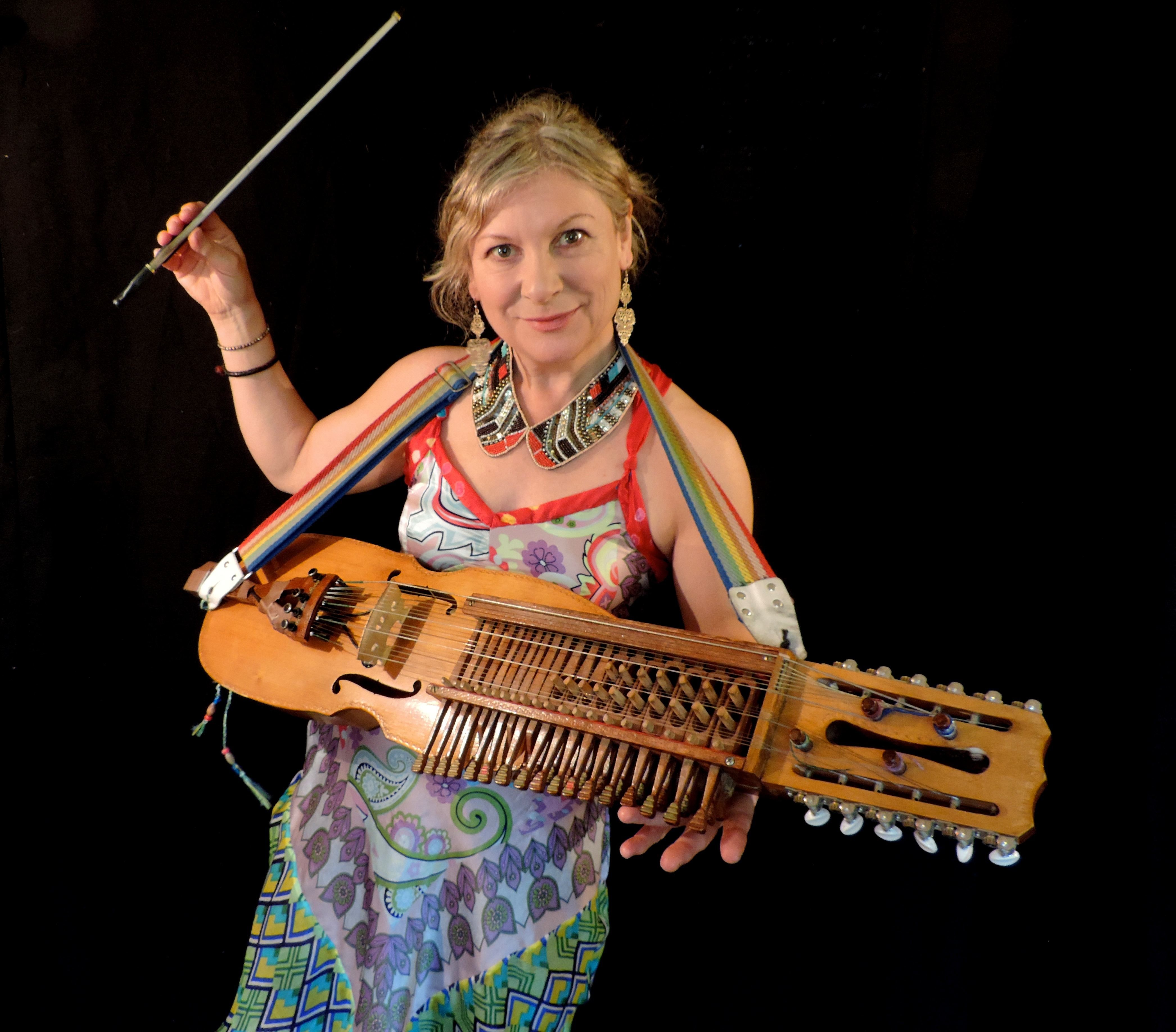 Griselda Sanderson and her Swedish nyckelharpa by Aker Ahlstrand ...