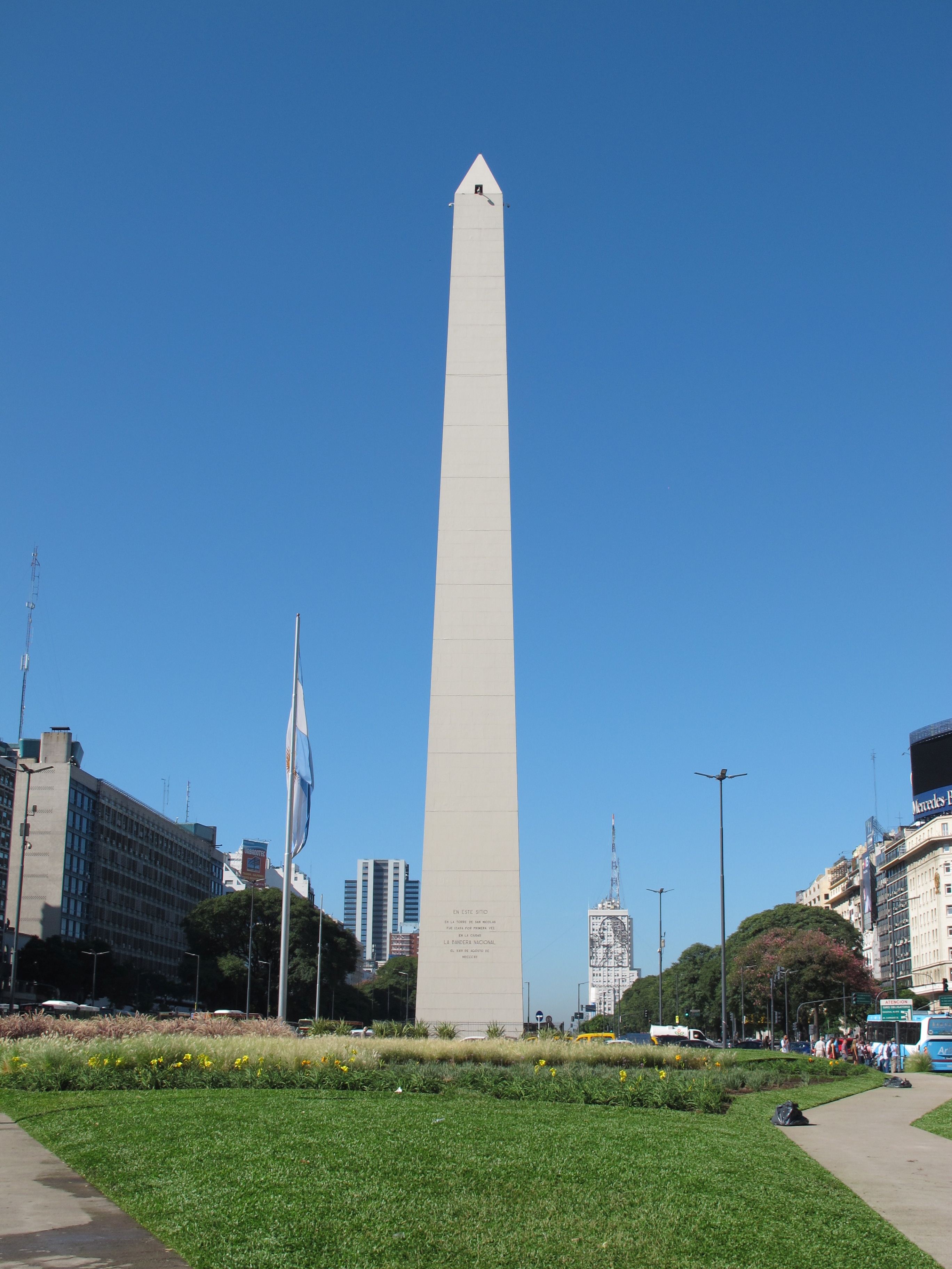File:Buenos Aires Obelisk 4.jpg - Wikimedia Commons