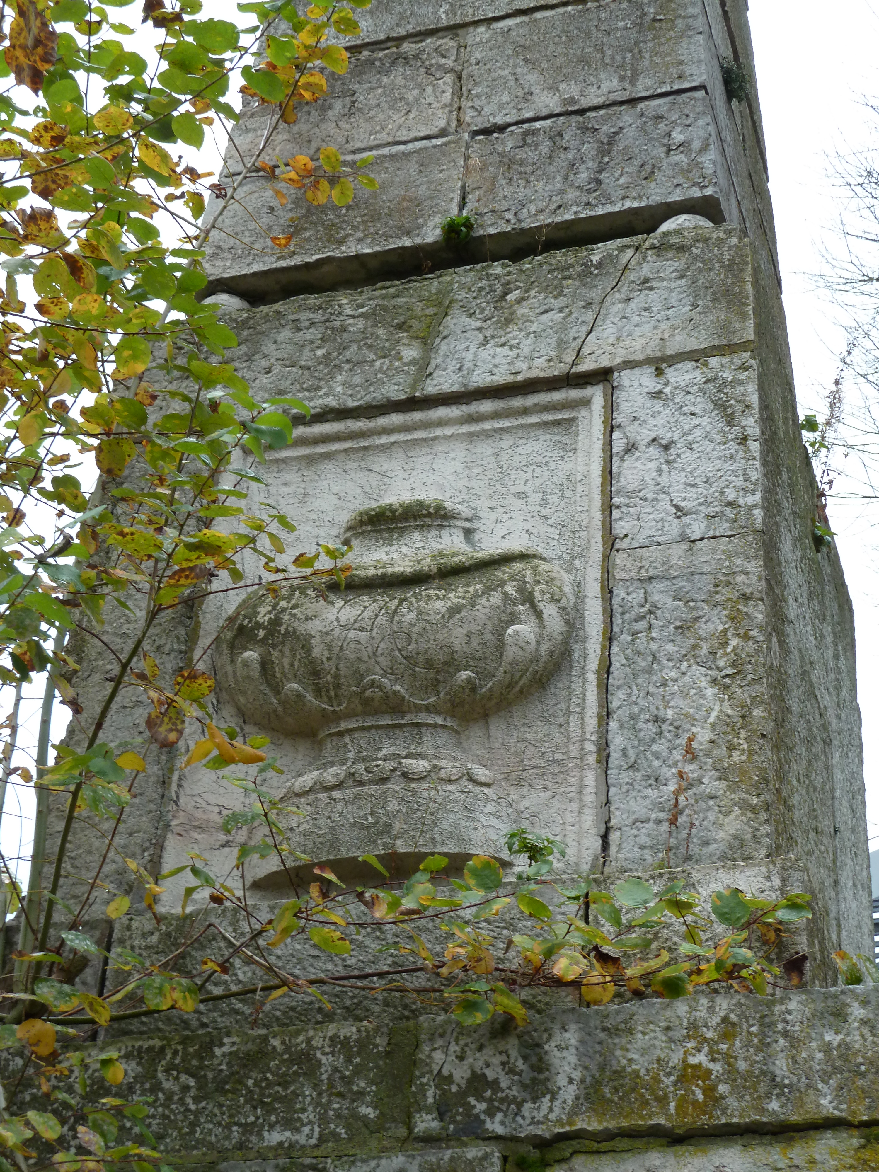 File:Vaals-Obelisk (5).JPG - Wikimedia Commons