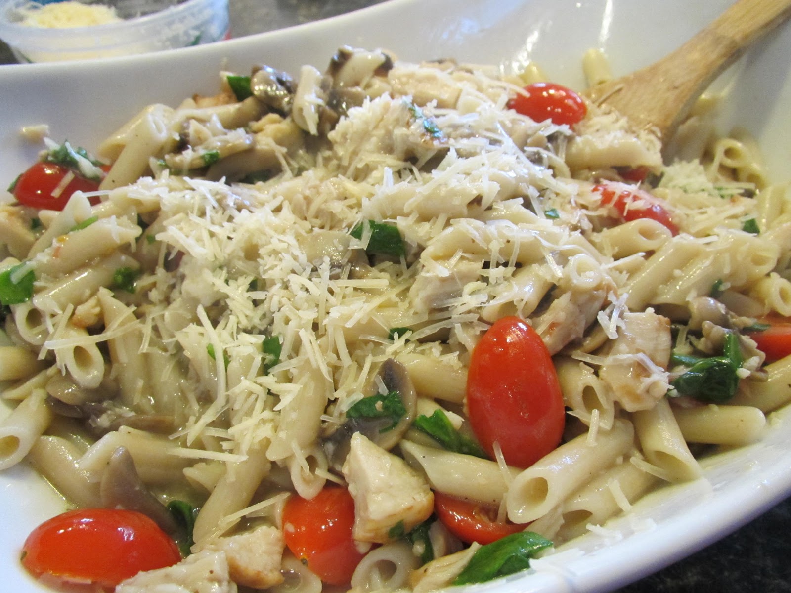Successfully Gluten Free! : Chicken, Spinach & Mushroom Florentine Pasta