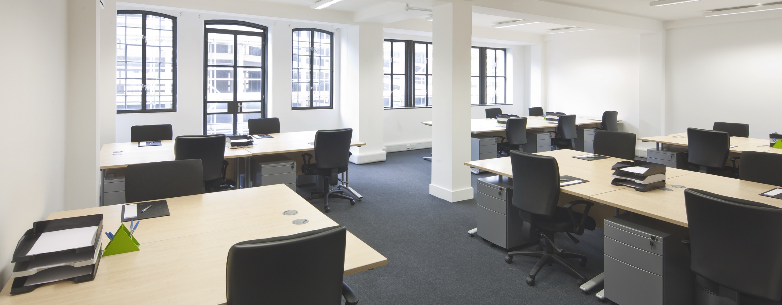 Office Space London - Business Centres - Rent Meeting Room