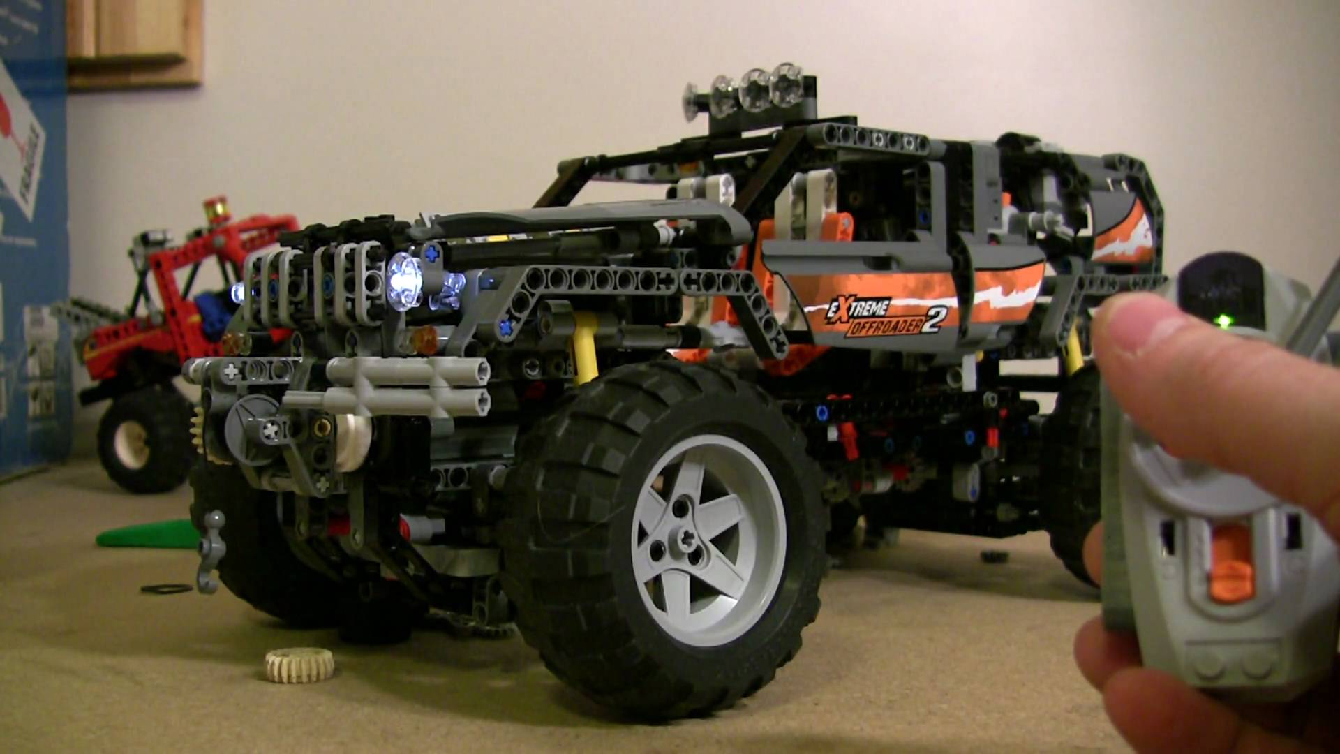 LEGO Offroader 8297 4WD motorized - YouTube
