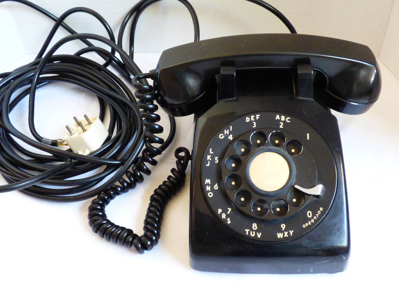 VTG old Western Electric Black rotary dial phone desk top telephone ...