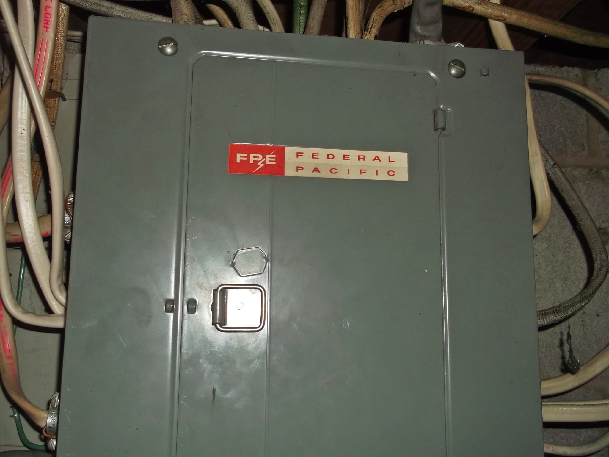 Are Federal Pacific Circuit Breaker Panels Safe? | Angie's List