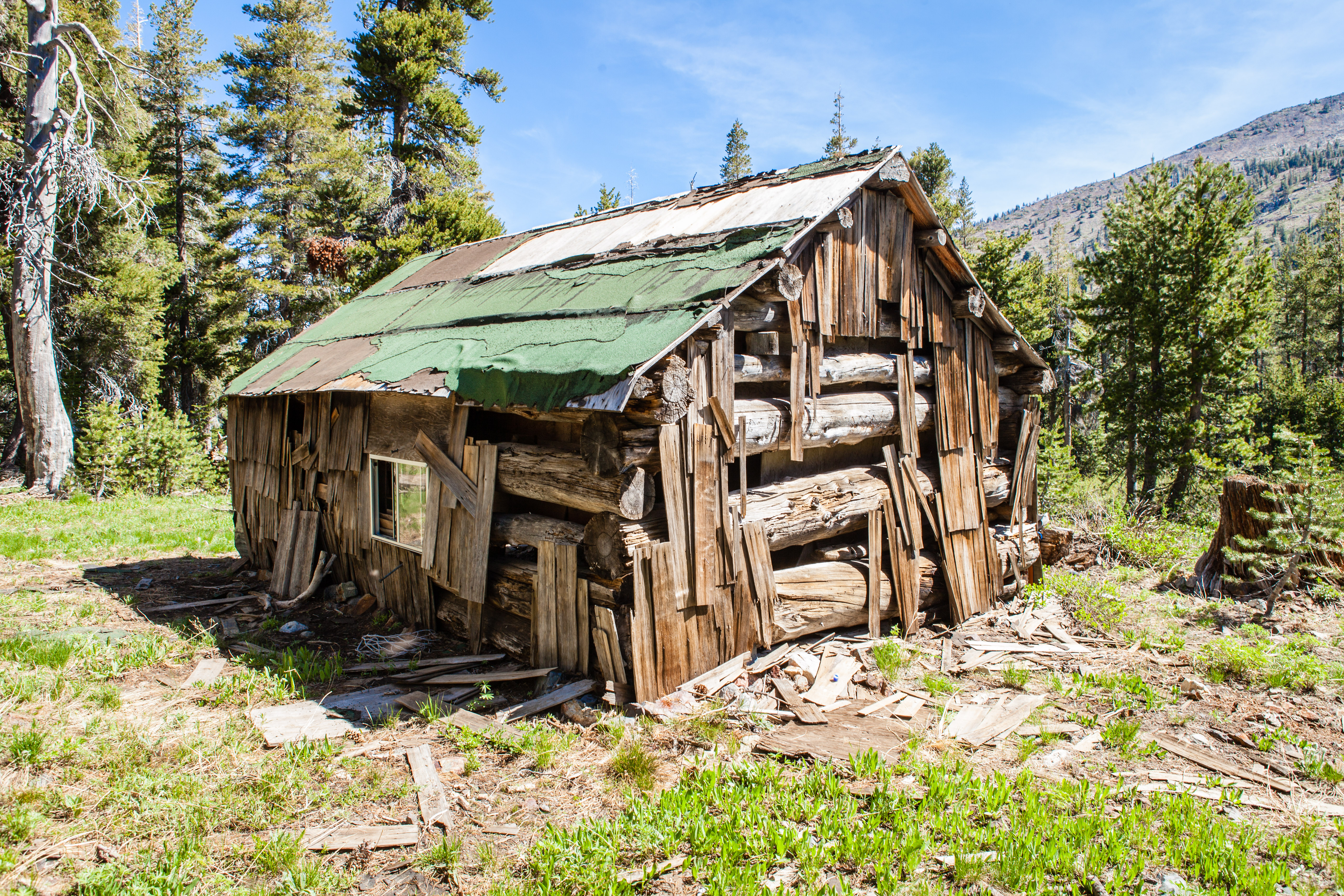 Old Cabin just off of the Rubicon River in Desolation Wilderness ...