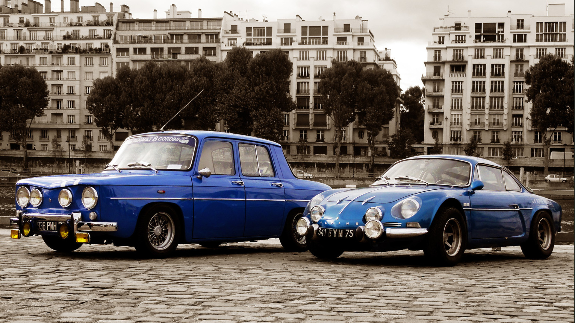 Historic cars exempt from Paris old car traffic ban