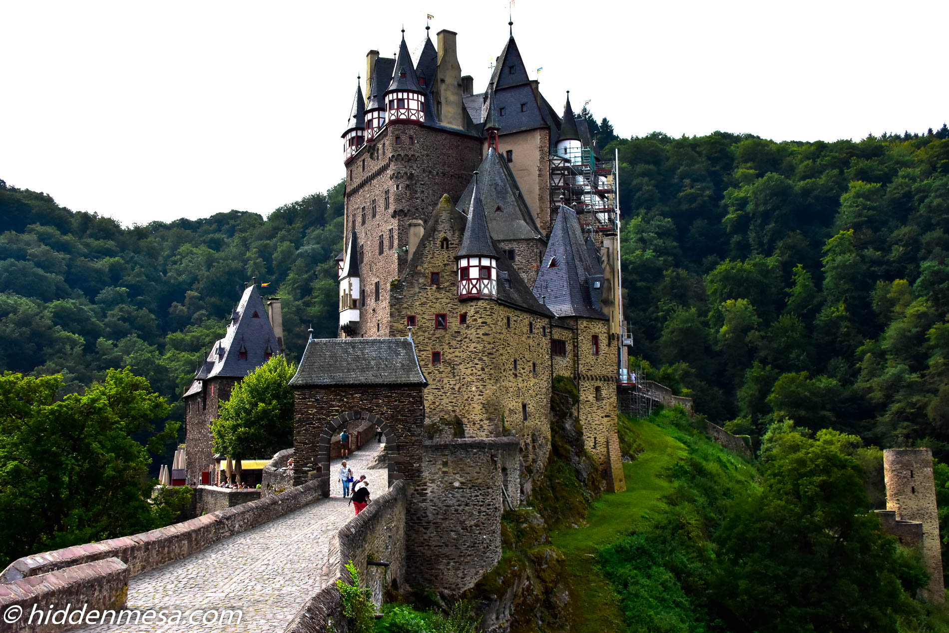 The Eltz Castle - One Family's Home For 850 Years - Hidden Mesa