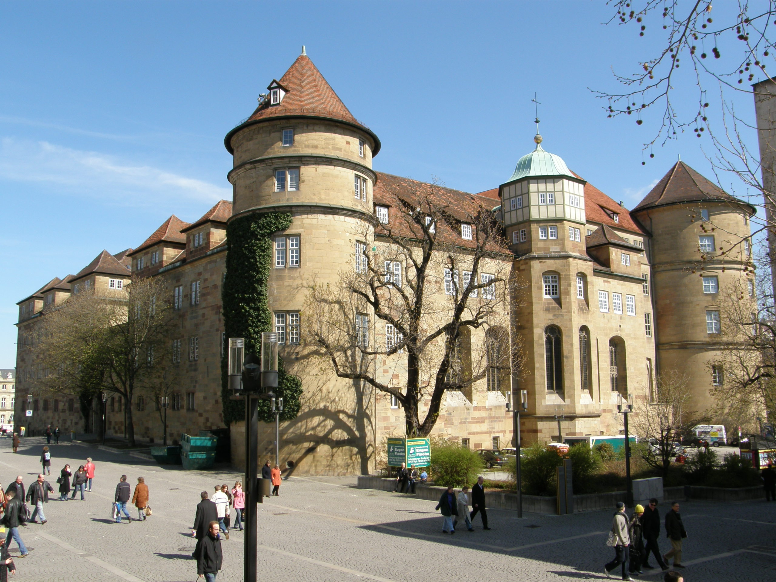 Old Castle (Stuttgart) - Wikipedia