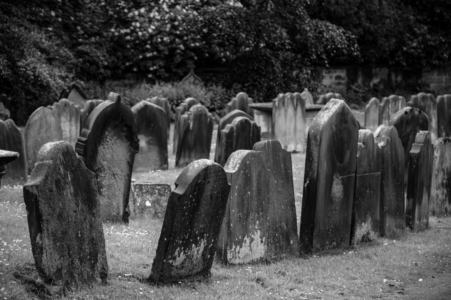 Old Cemetery Free Stock Photo - Public Domain Pictures