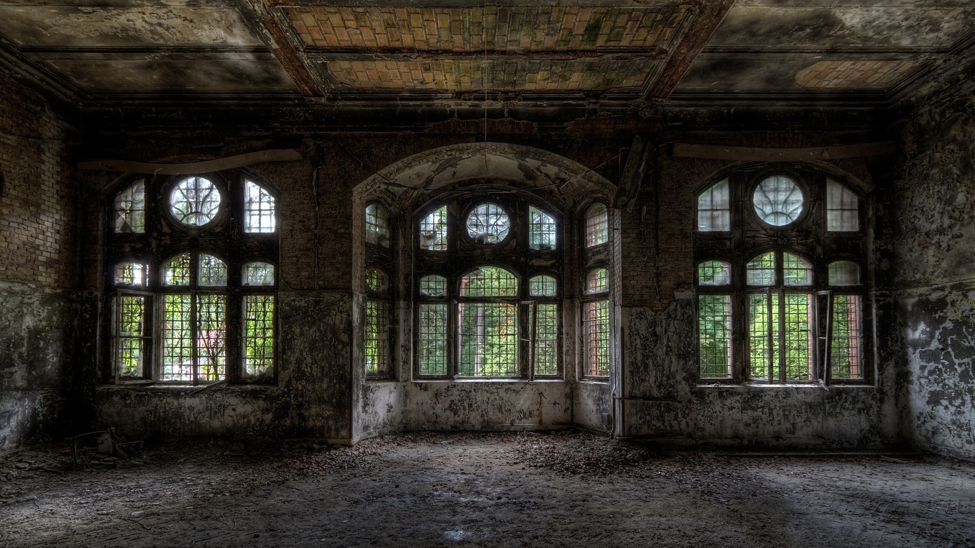 Houses: Abandoned Grand Home Nature Ruins Old House Windows Mansion ...