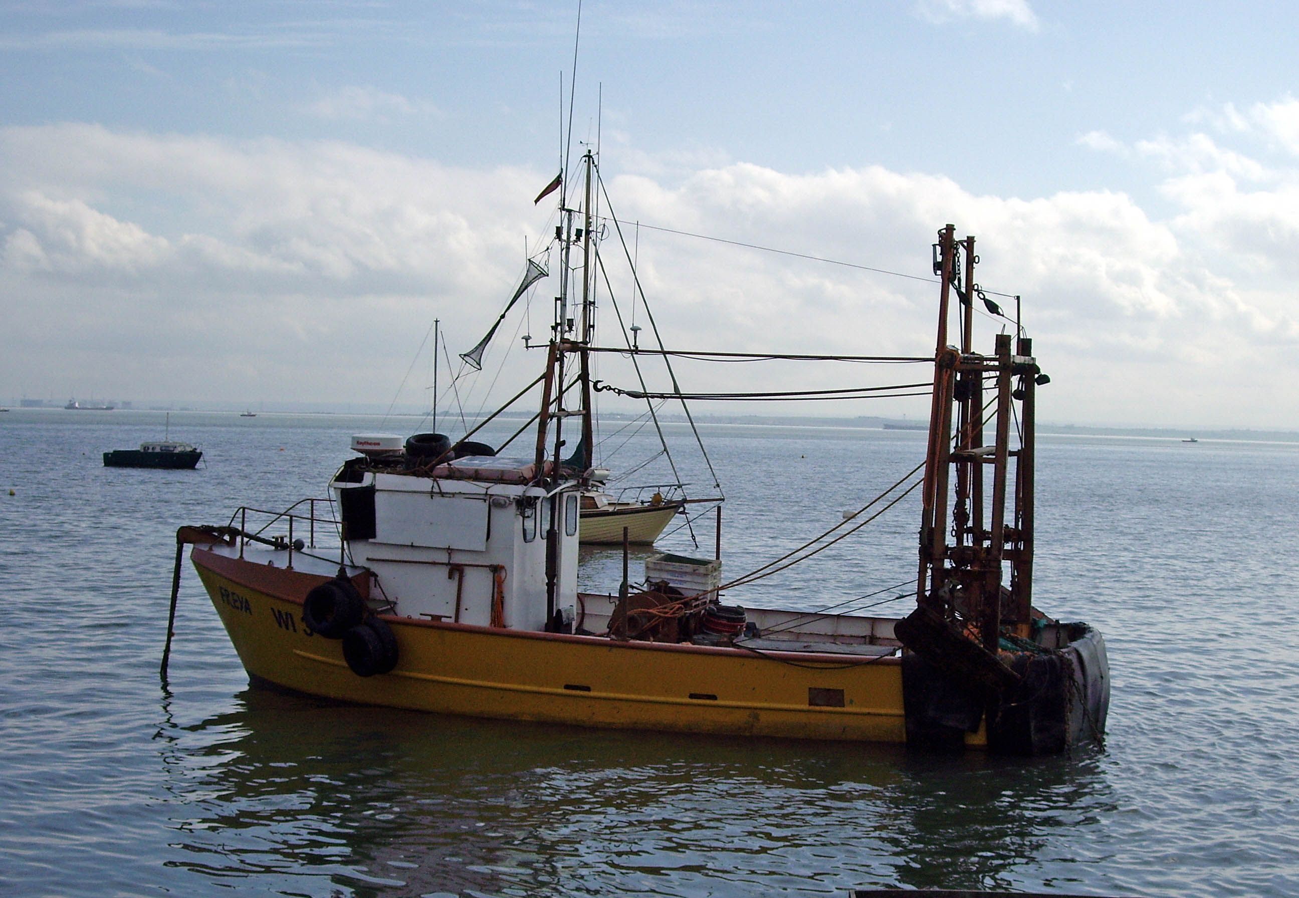 Old Fishing Boat Now That's Fishing | Fishing Action | Pinterest ...