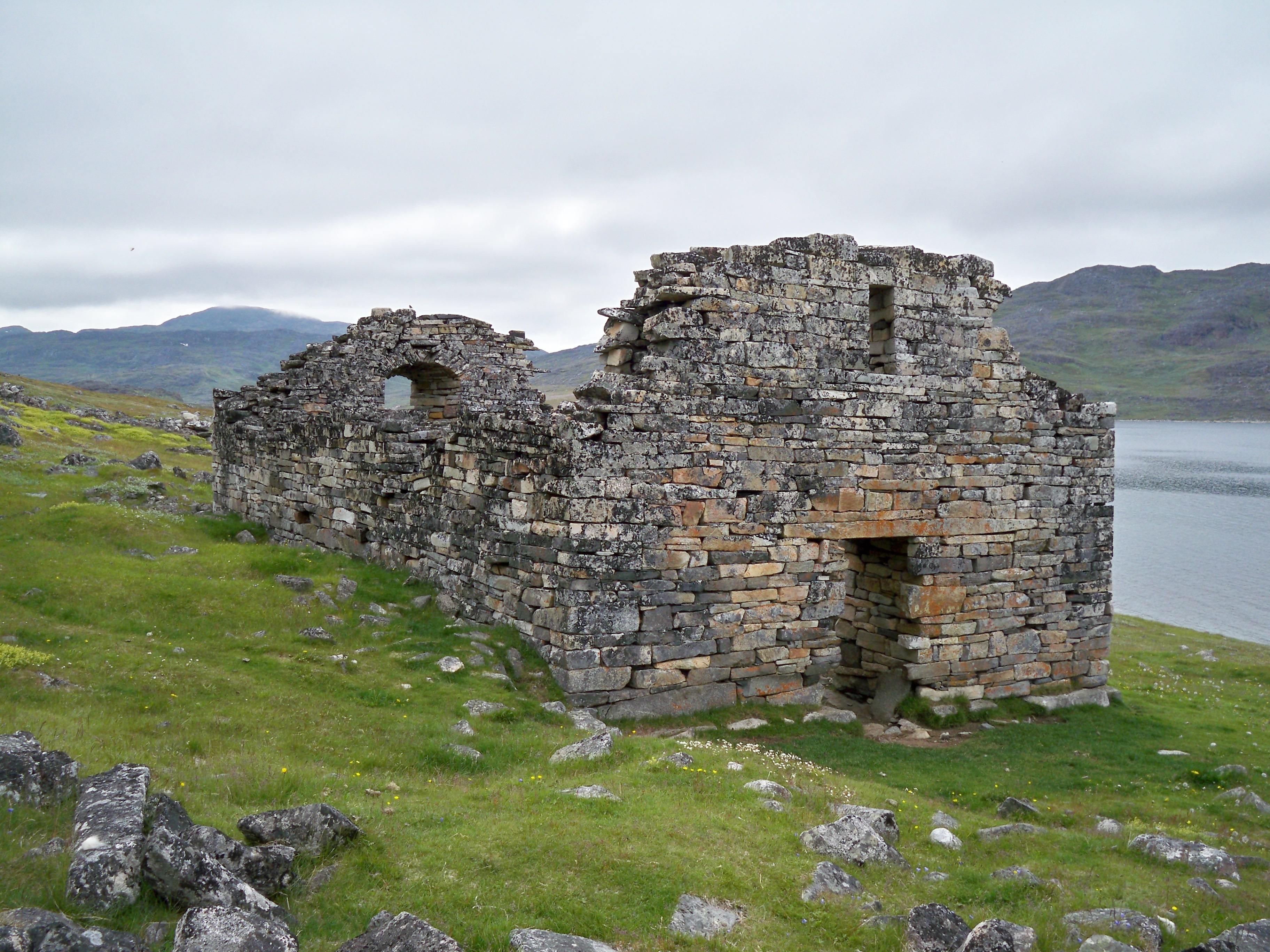 Old icelandic ruins photo
