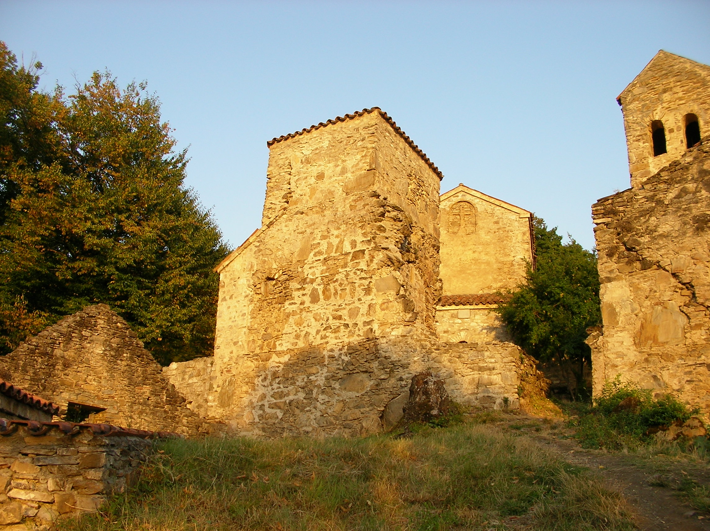File:Old monastery (rennovated).jpg - Wikimedia Commons