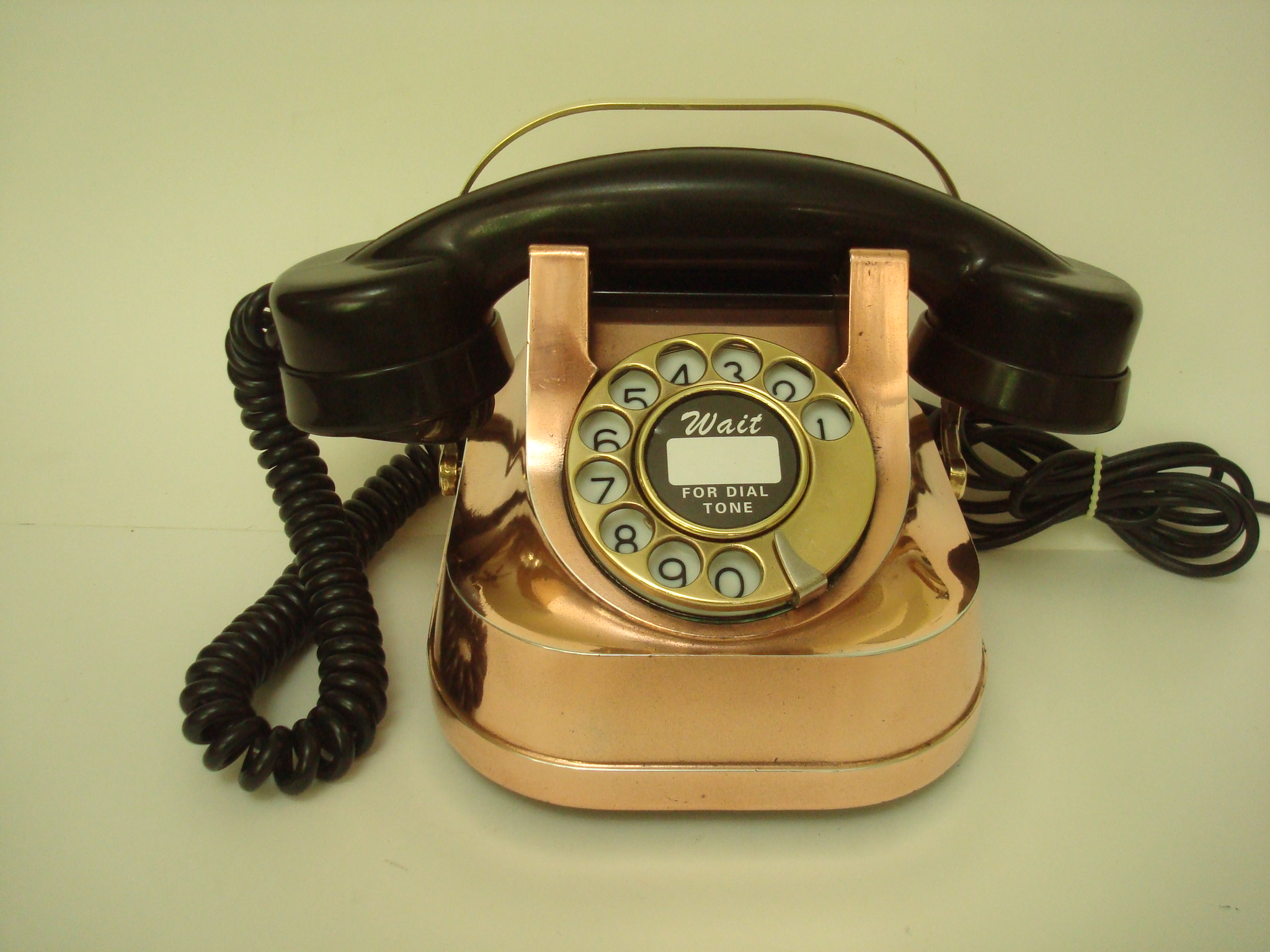 Antique telephone gallery | Old Phone Shop | Vintage Treasures ...