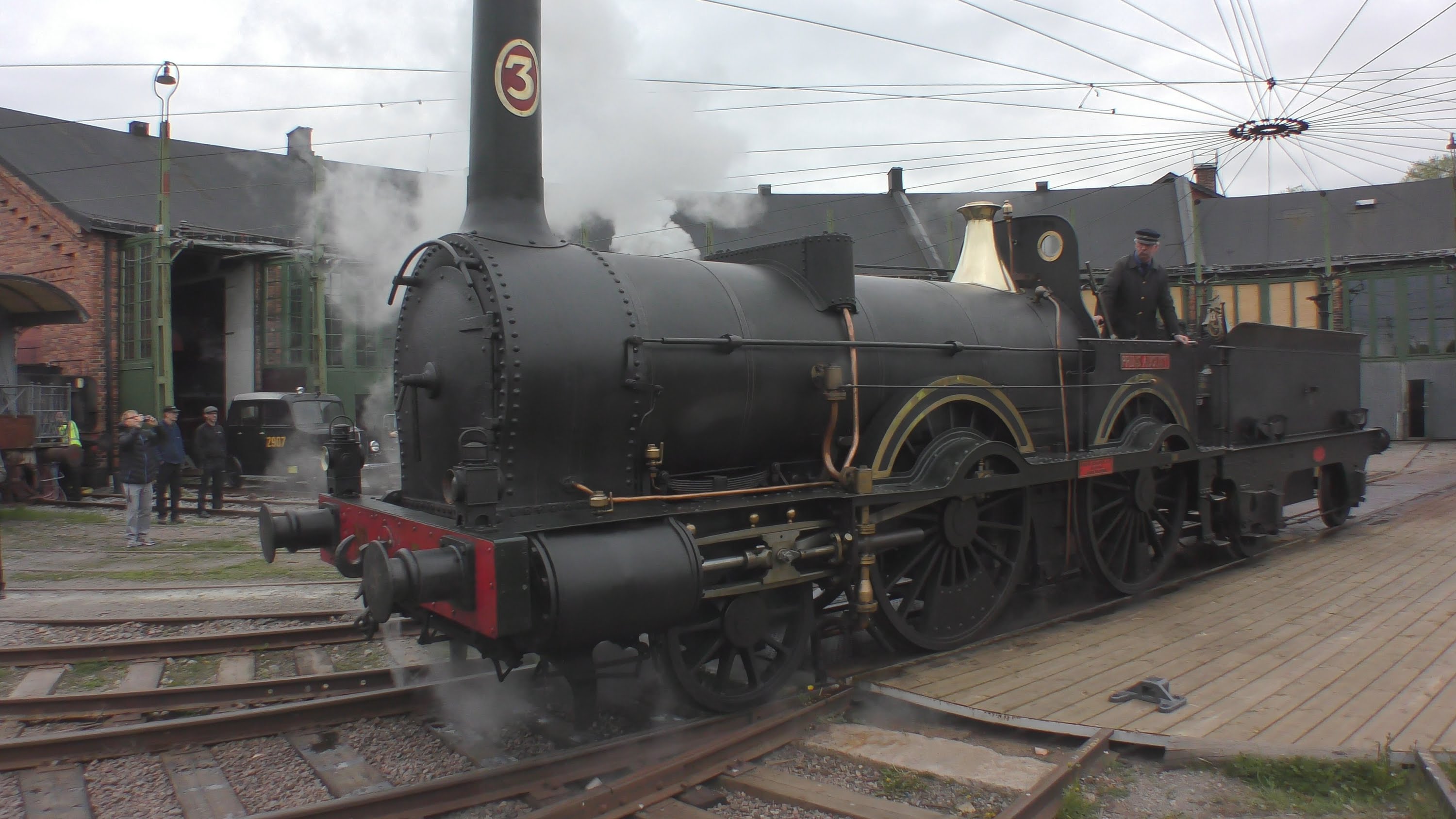 Prins August - Old Steam Locomotive - YouTube