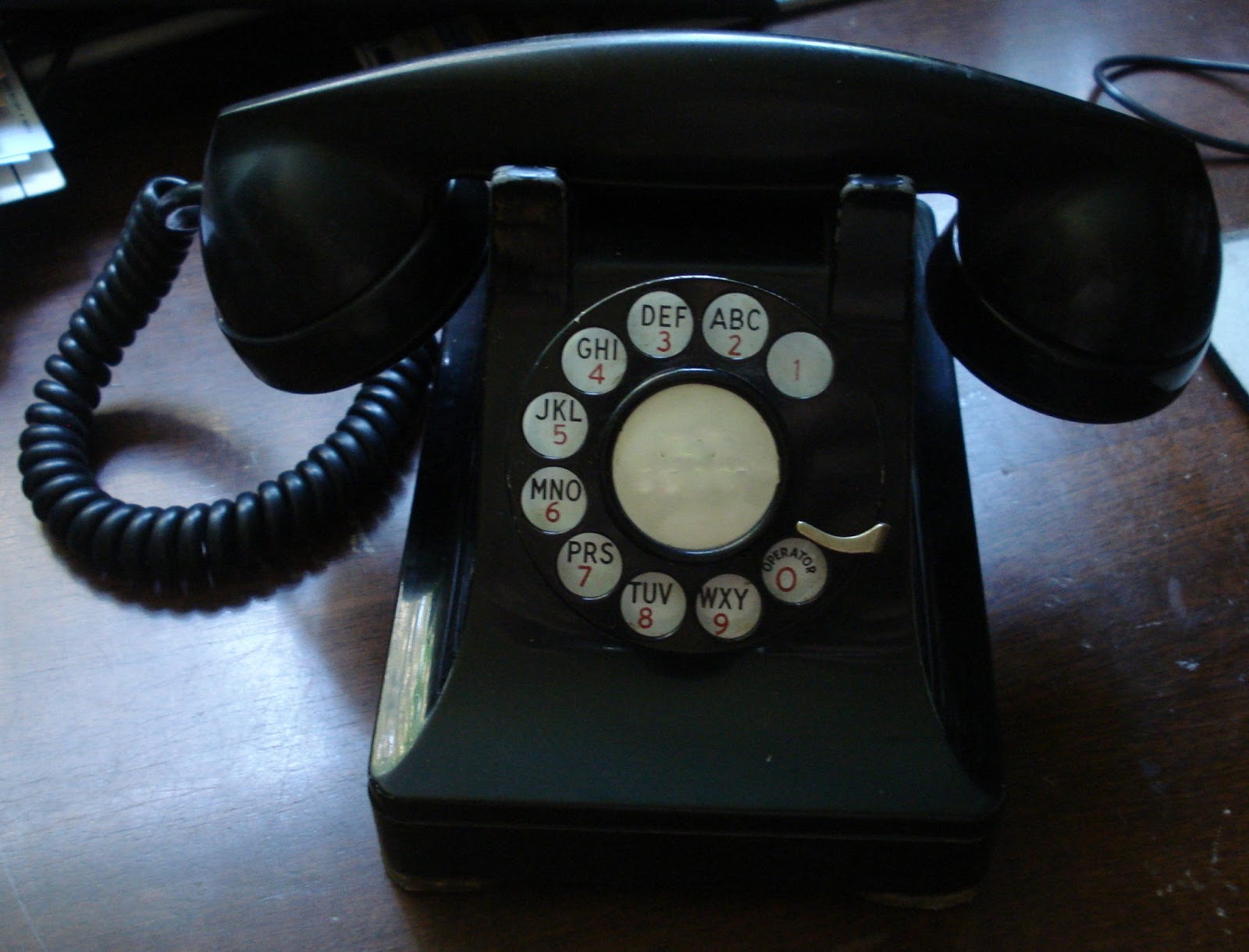 Can you help me to rewire this very old telephone? - telephones ...