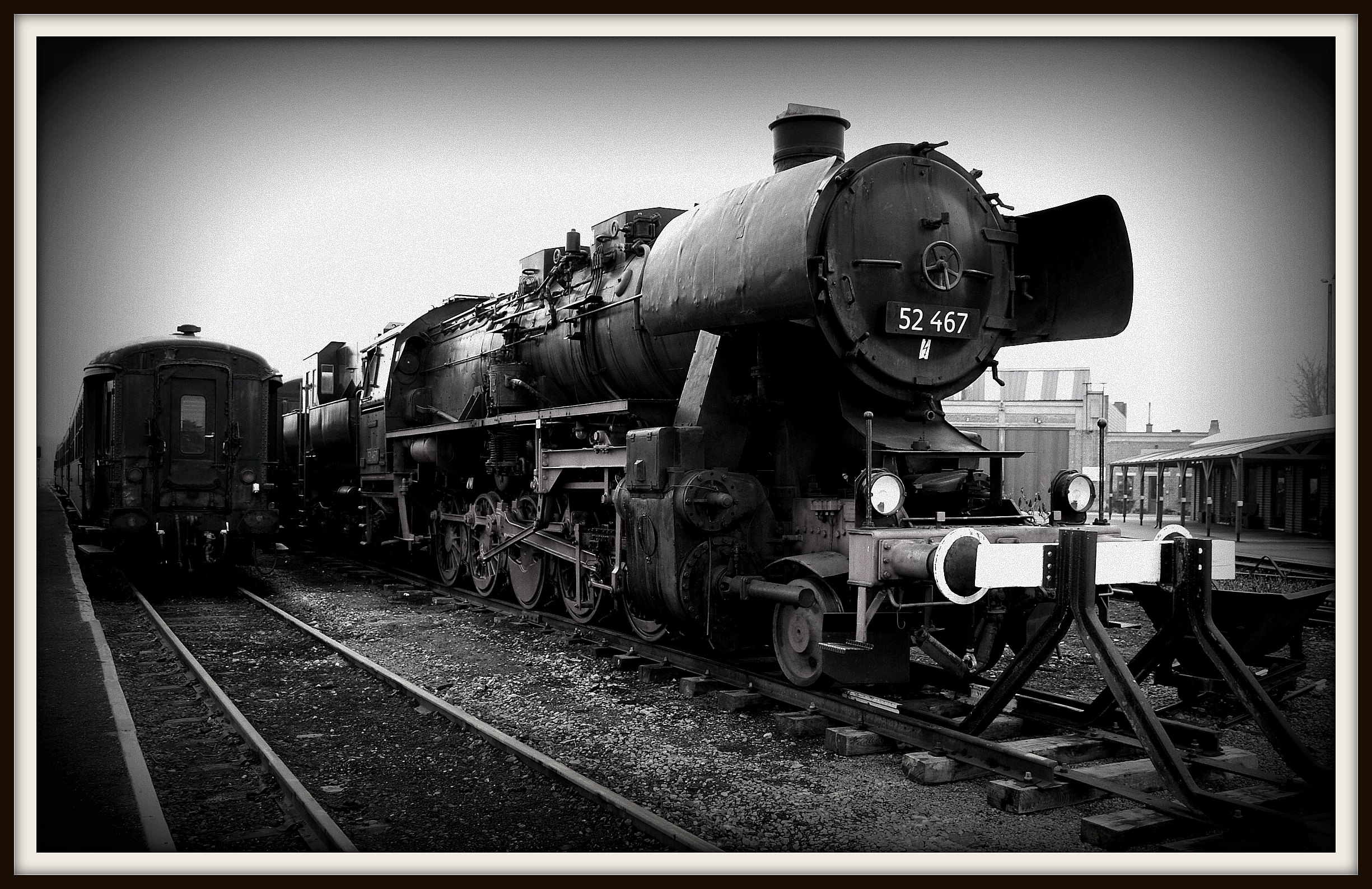File:Mariembourg Old Train - panoramio.jpg - Wikimedia Commons