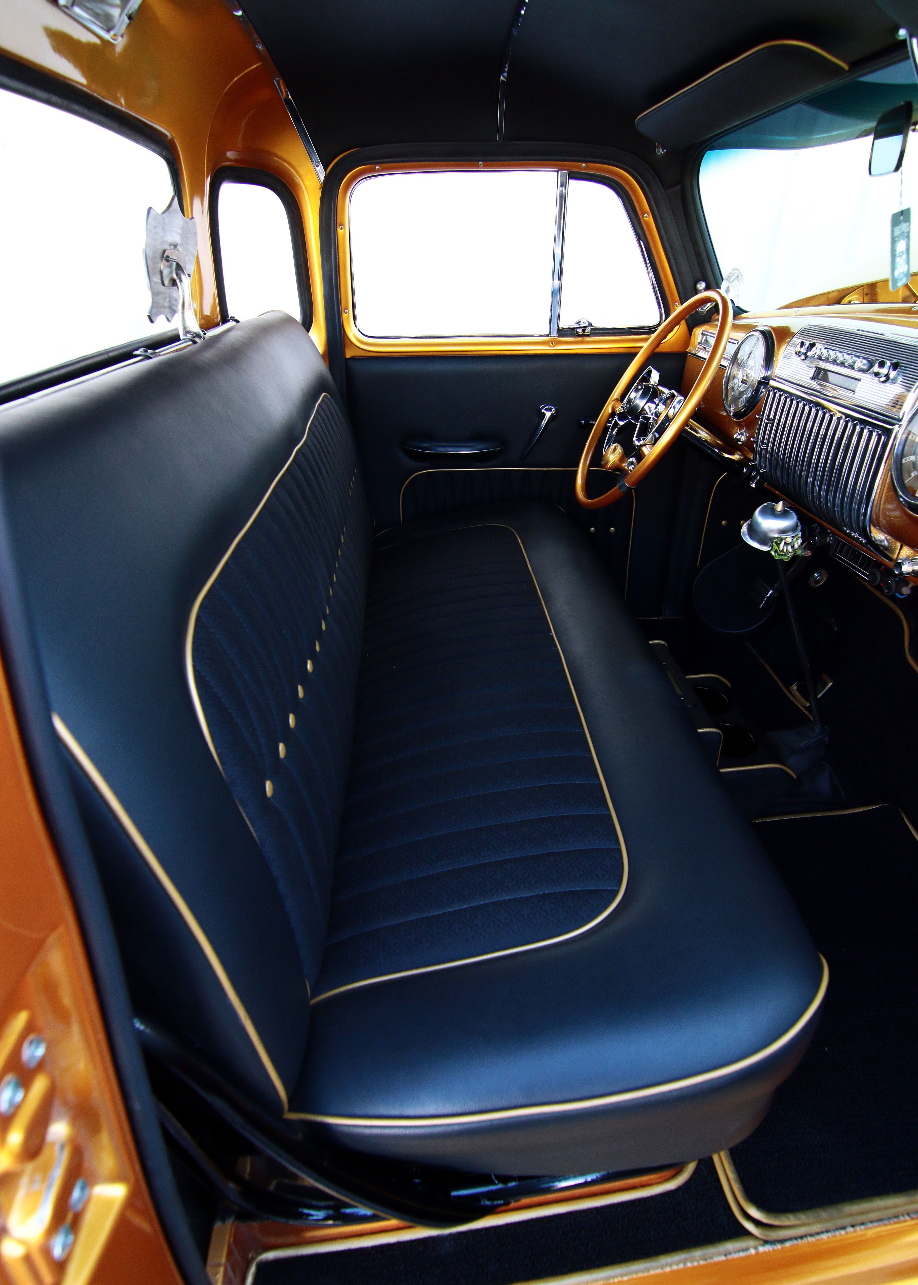 1952-chevrolet-truck-interior-bench-seat.jpg (3648×5108) | My truck ...